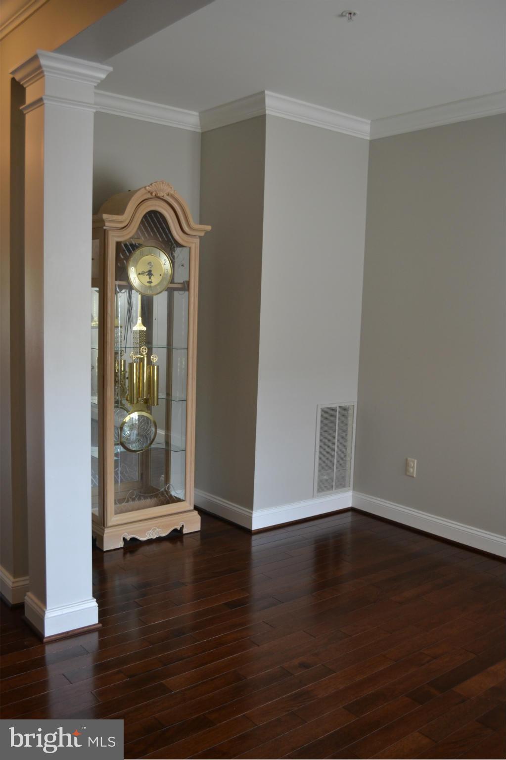 WAVERLY WOODS - Residential