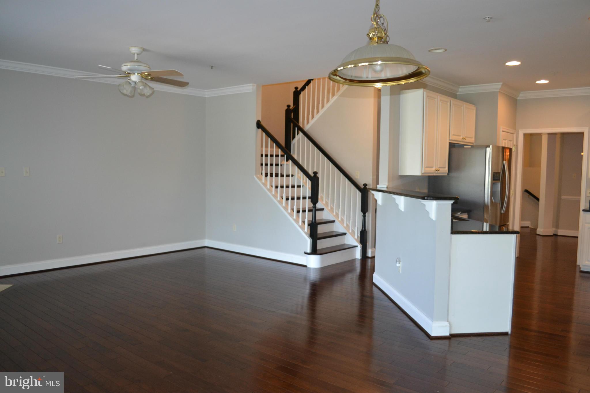 WAVERLY WOODS - Residential