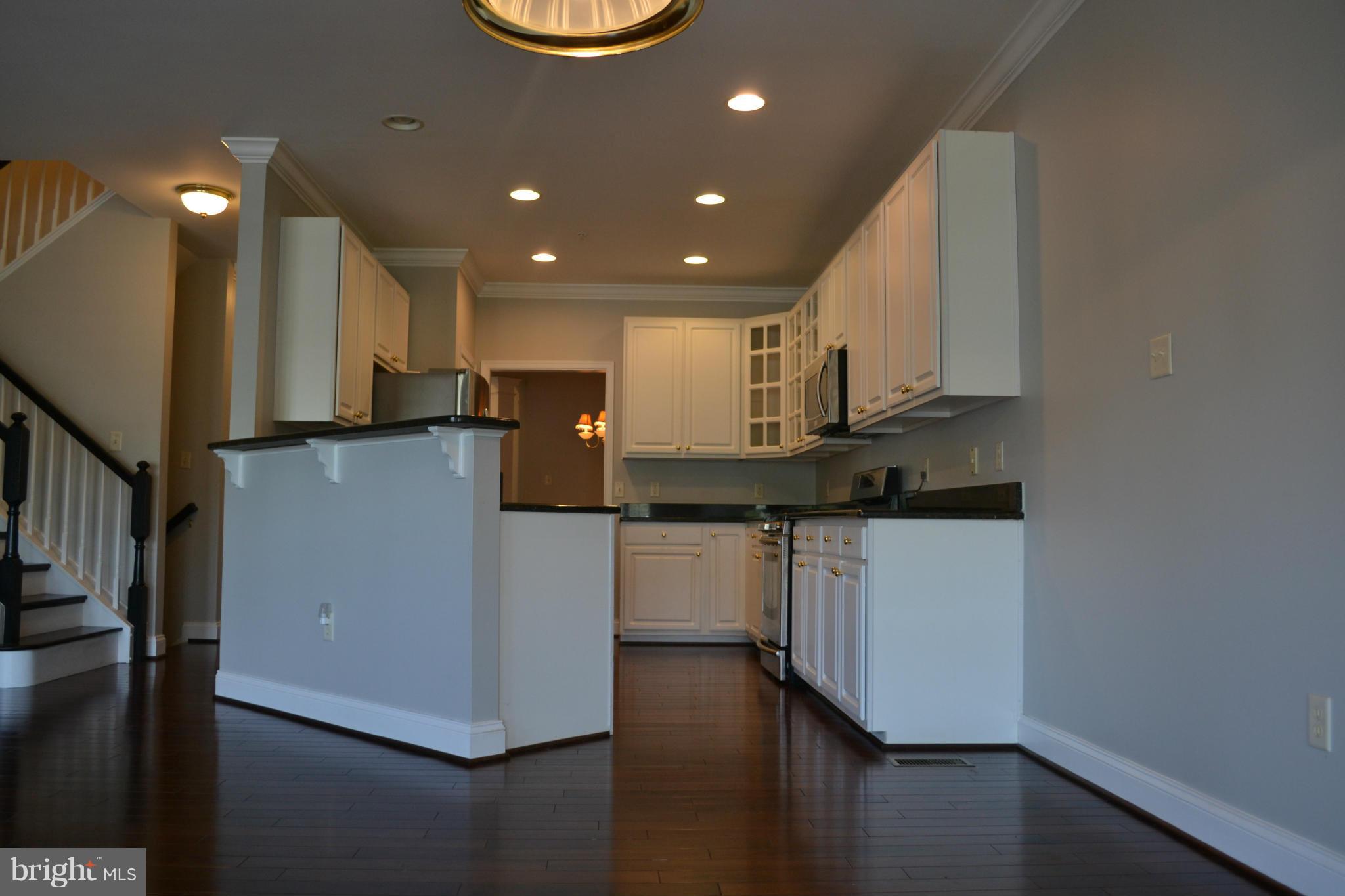 WAVERLY WOODS - Residential