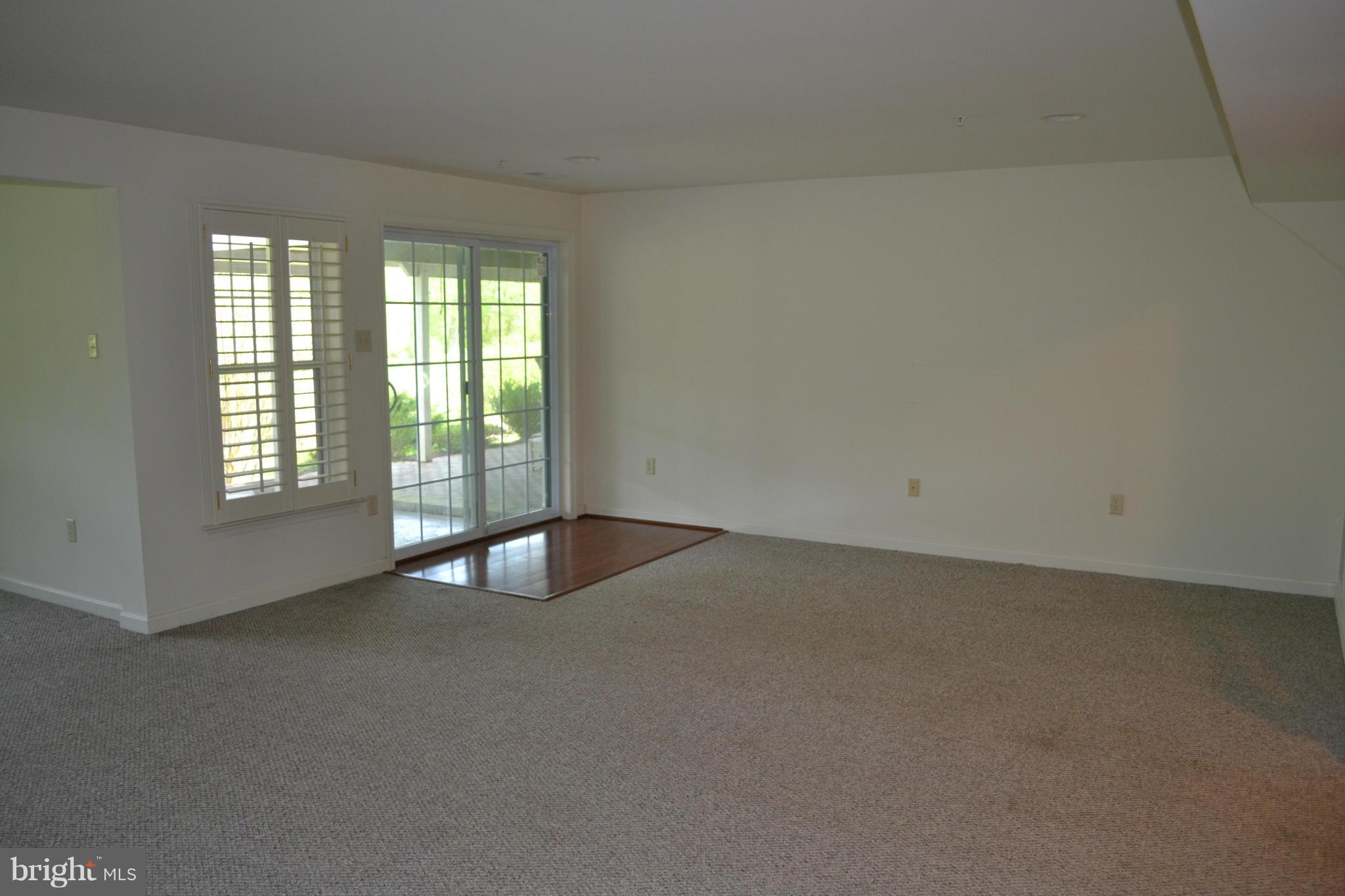 WAVERLY WOODS - Residential