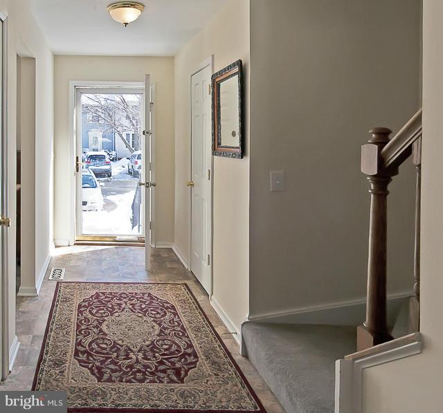 OAK SPRINGS - Residential