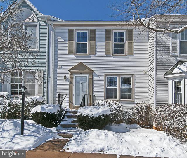 OAK SPRINGS - Residential