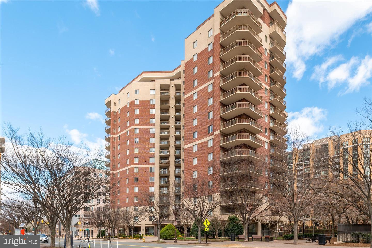 901 N MONROE STREET 1108