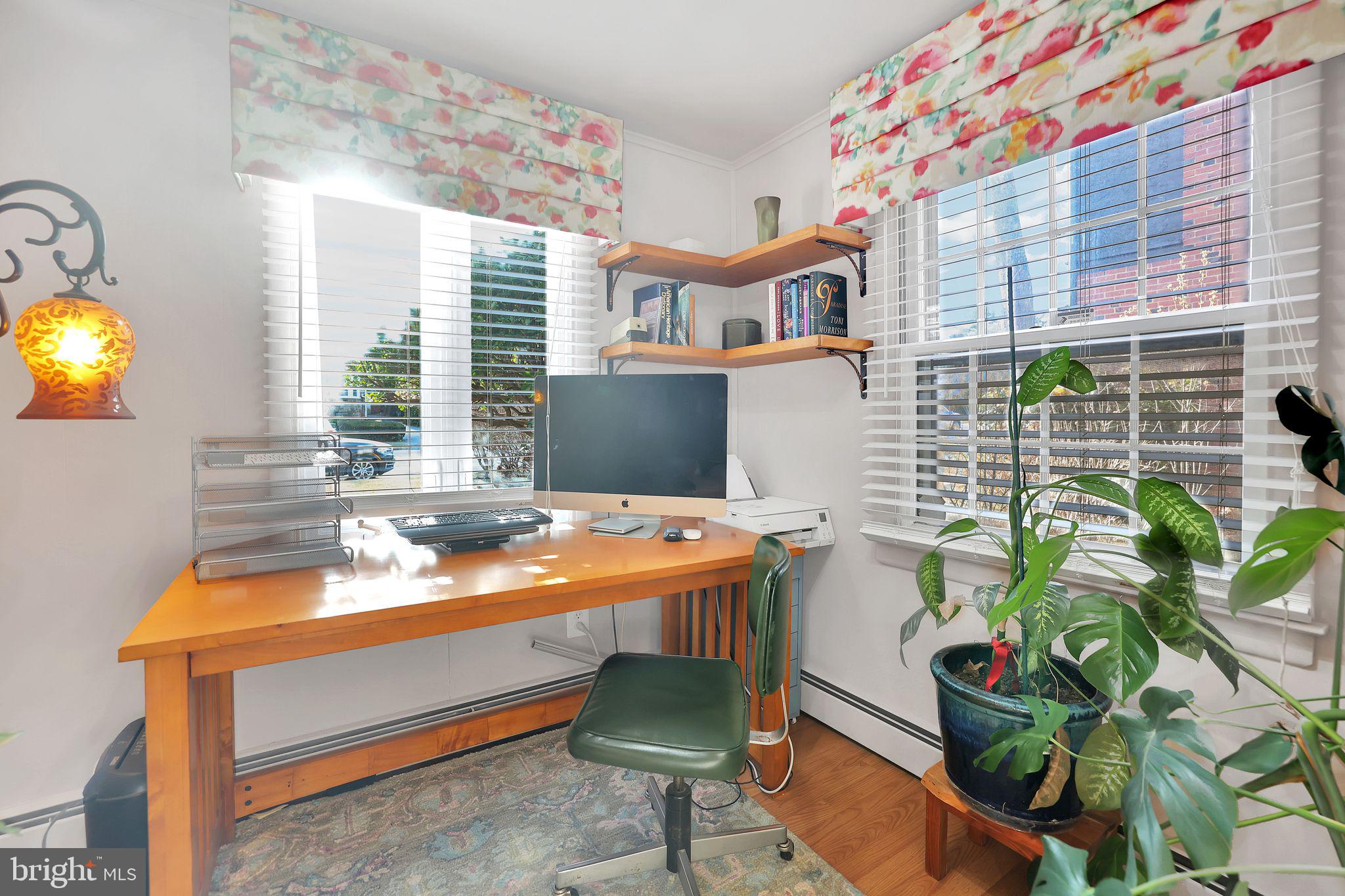 BELVEDERE SQUARE - Residential