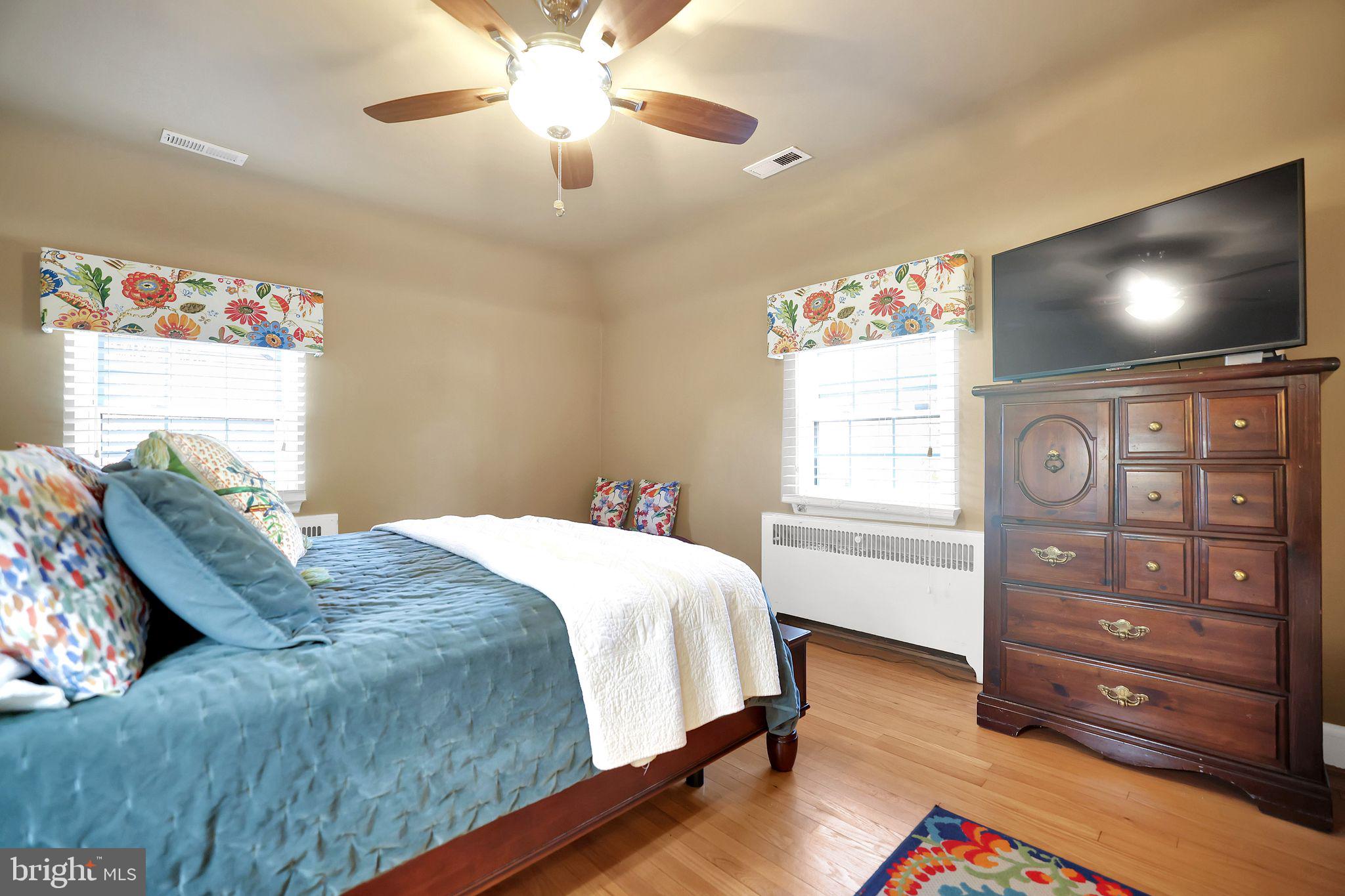 BELVEDERE SQUARE - Residential