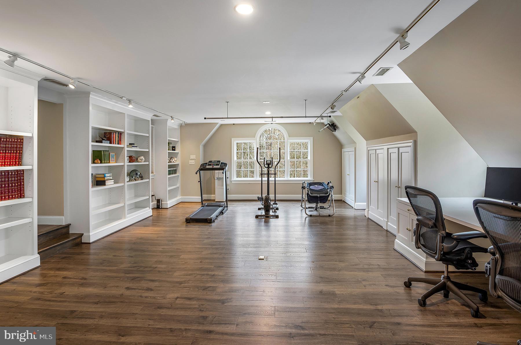 PINEY GLEN FARMS - Residential