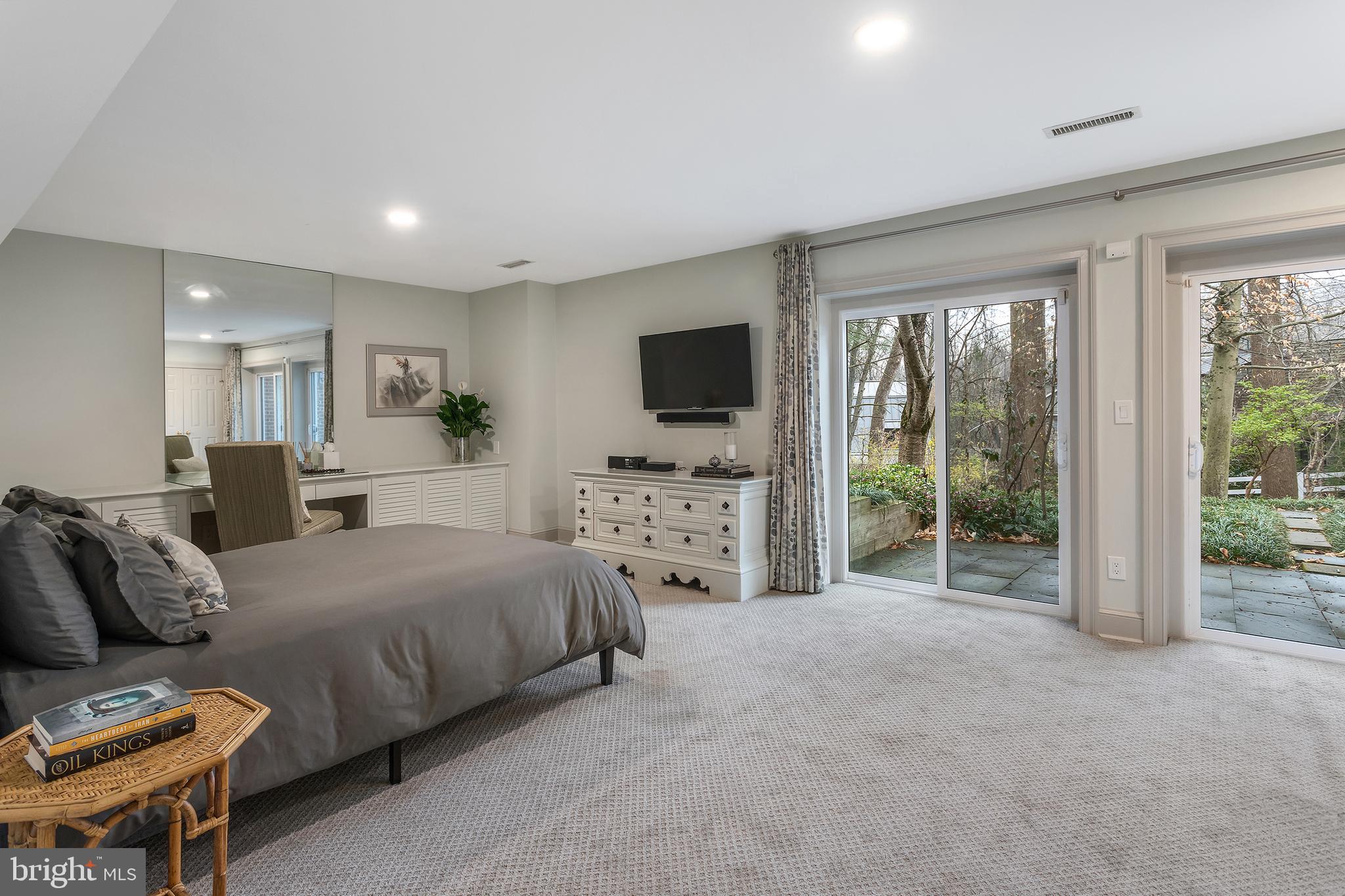 PINEY GLEN FARMS - Residential