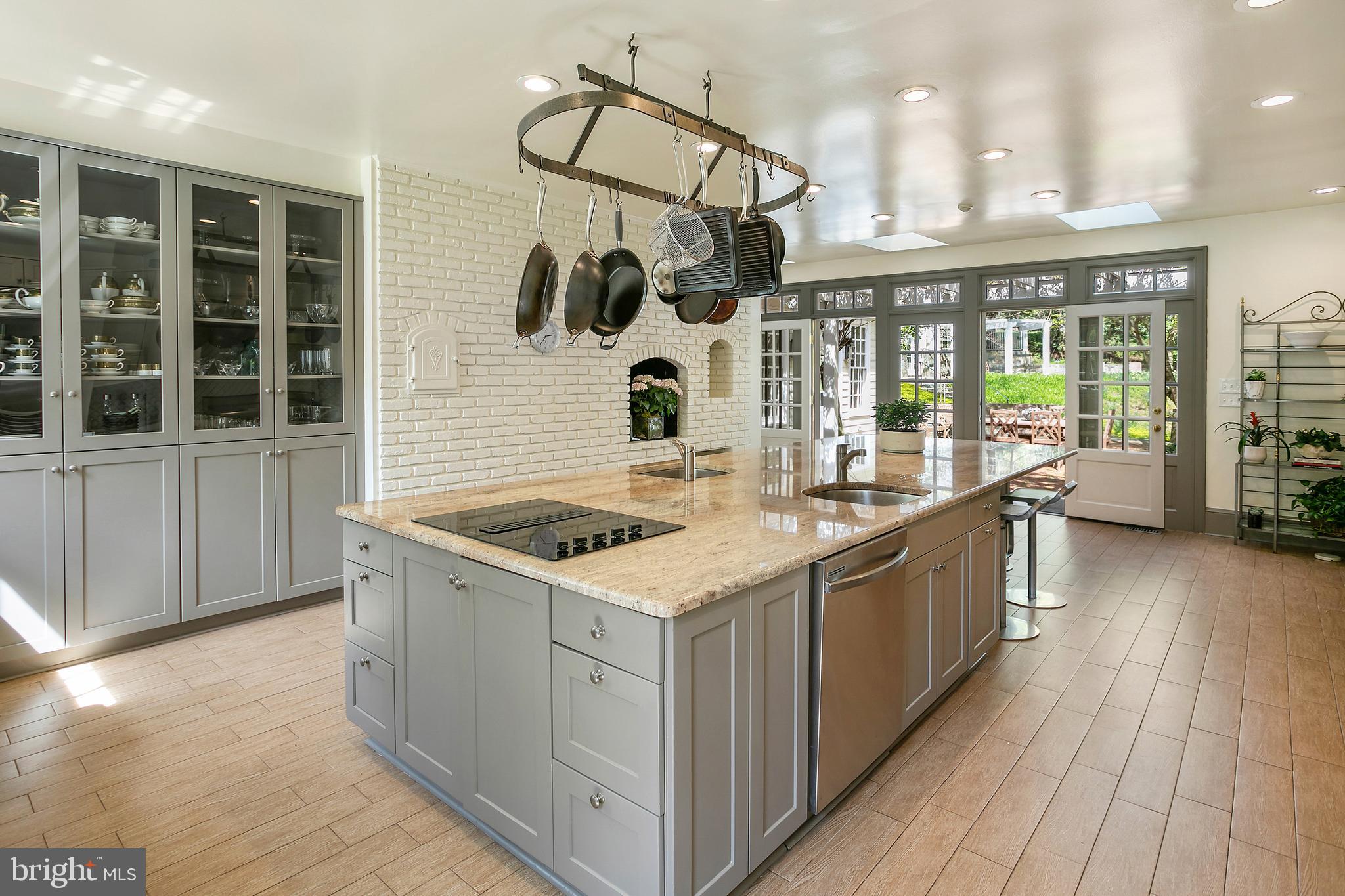 PINEY GLEN FARMS - Residential