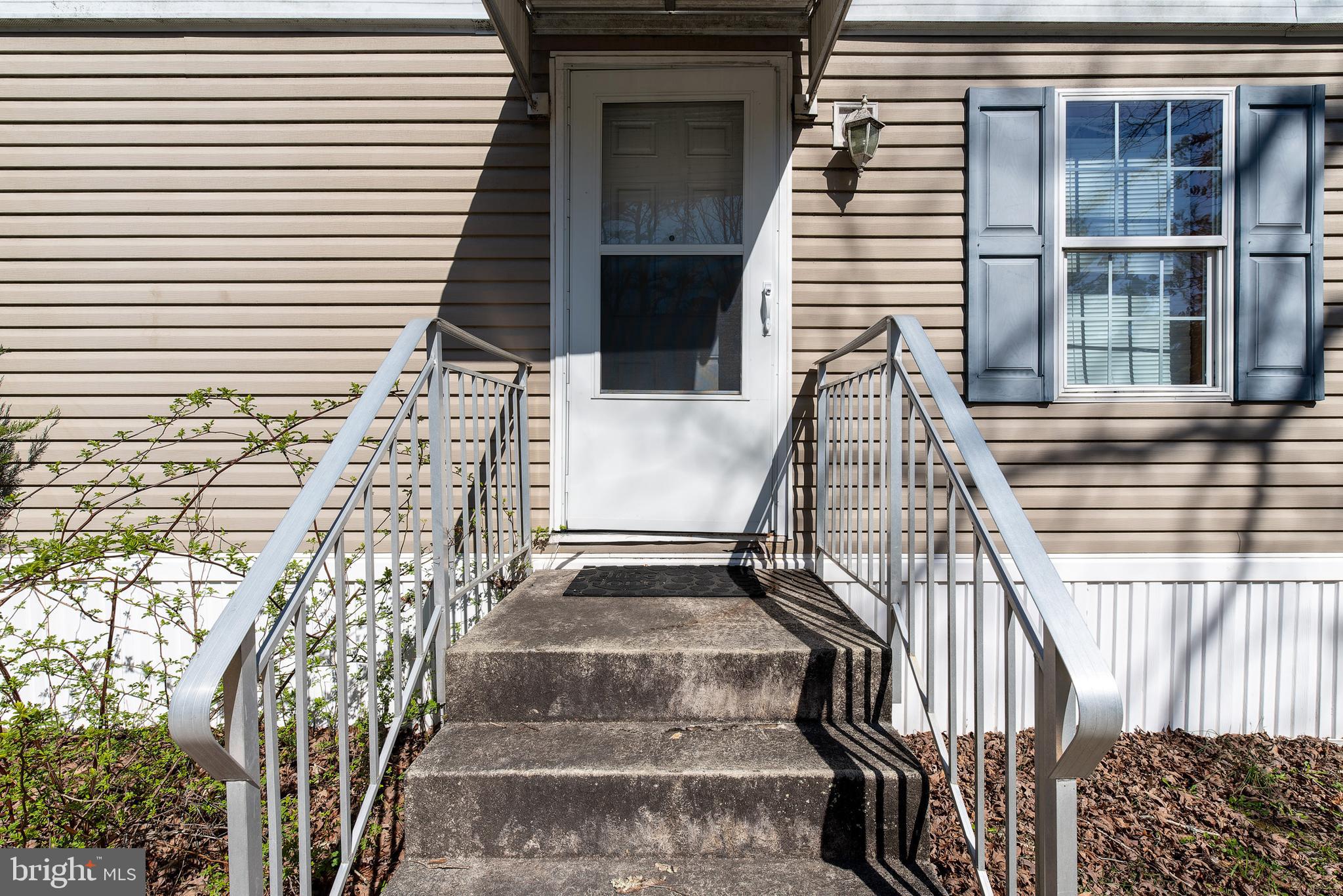 FAIRVIEW MANOR - Residential