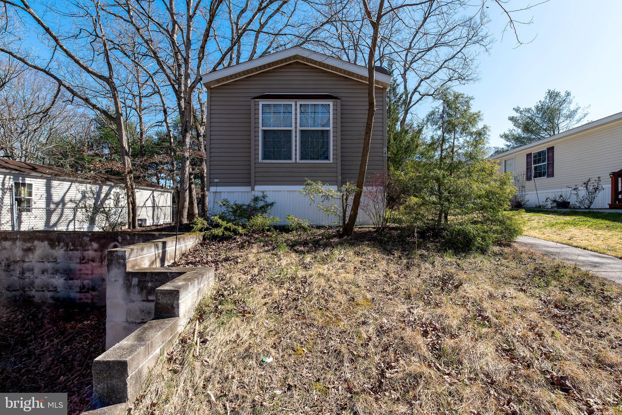 FAIRVIEW MANOR - Residential