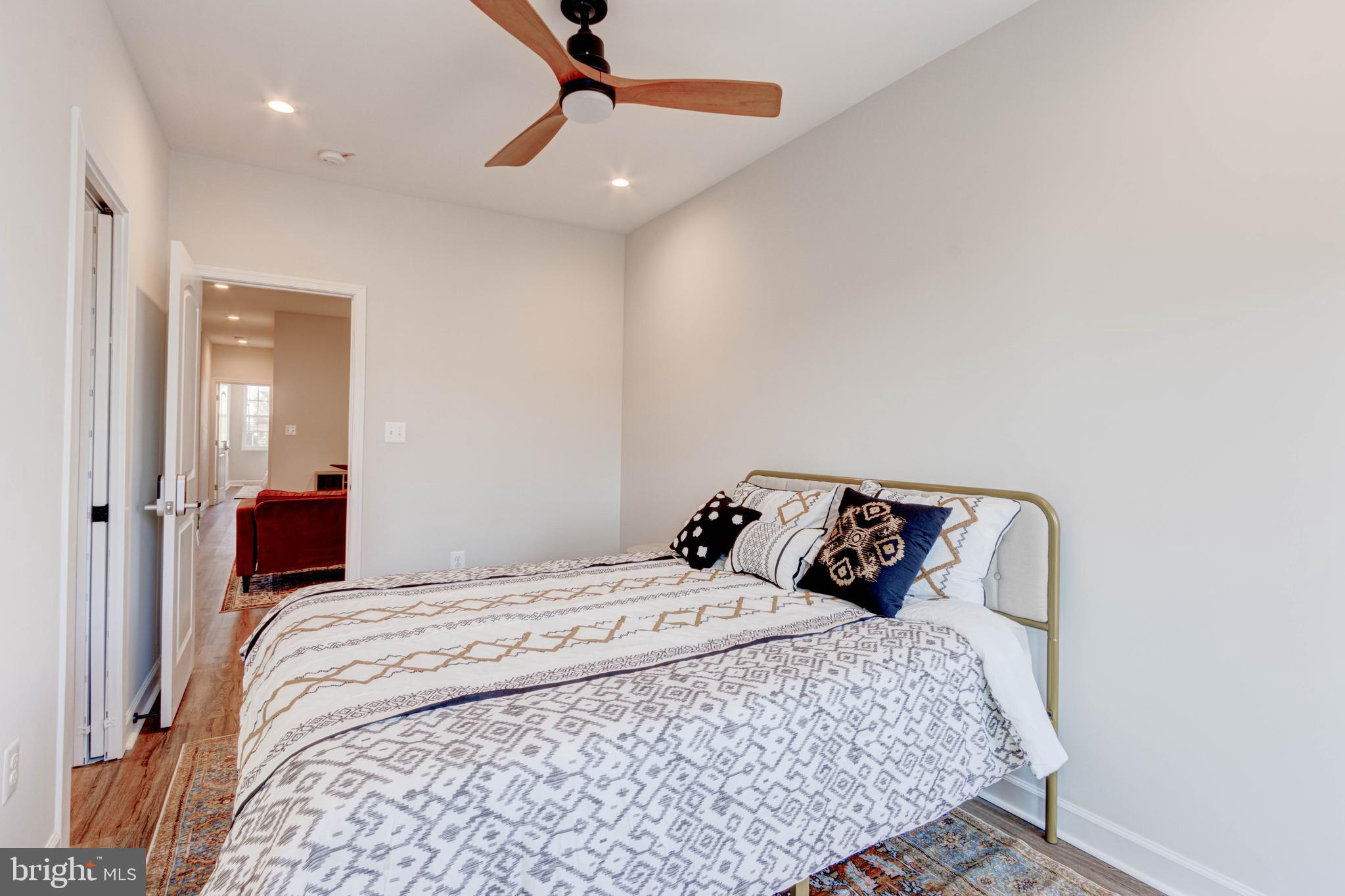 RESERVOIR HILL - Residential
