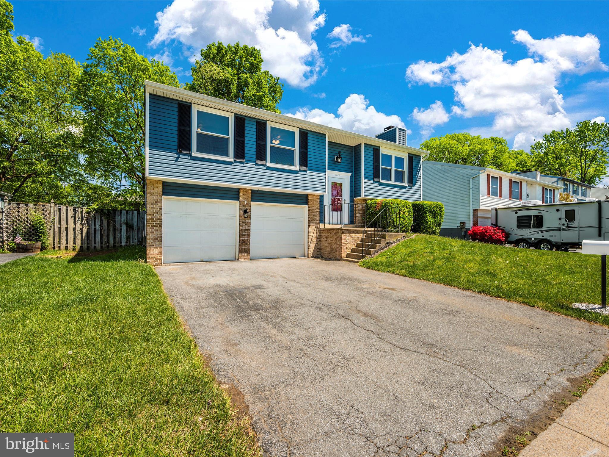 AMBER MEADOWS - Residential Lease