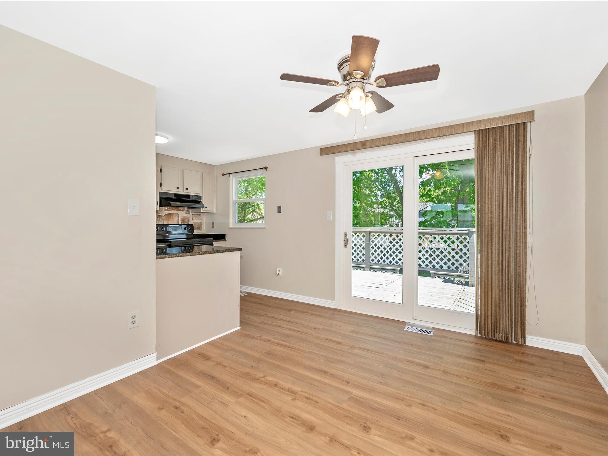 AMBER MEADOWS - Residential Lease