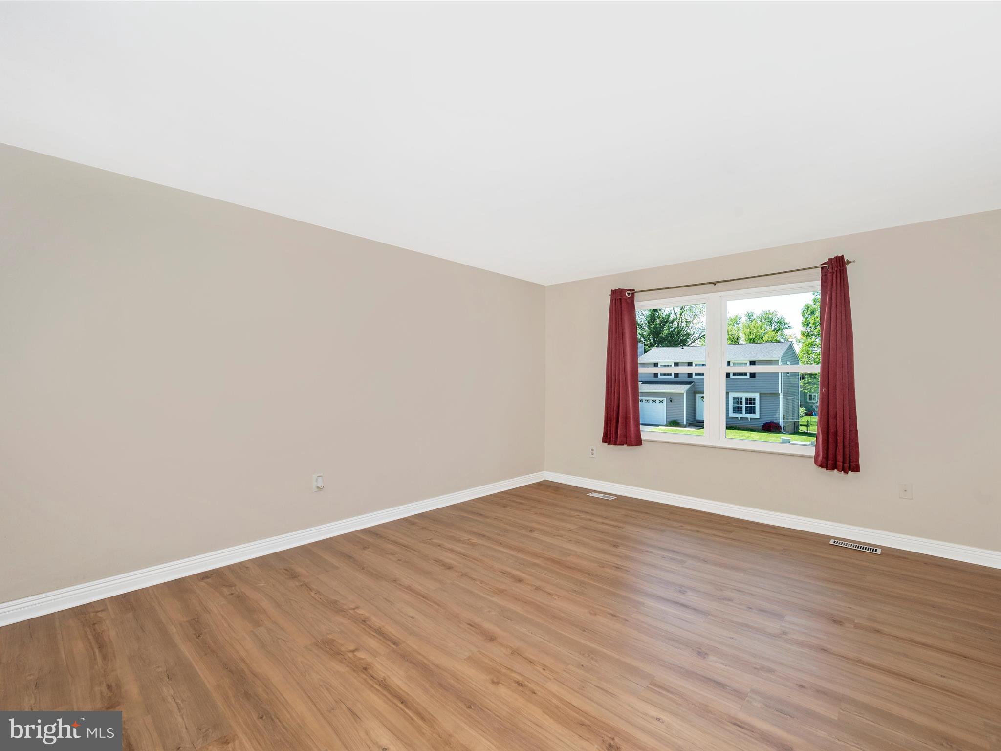 AMBER MEADOWS - Residential Lease