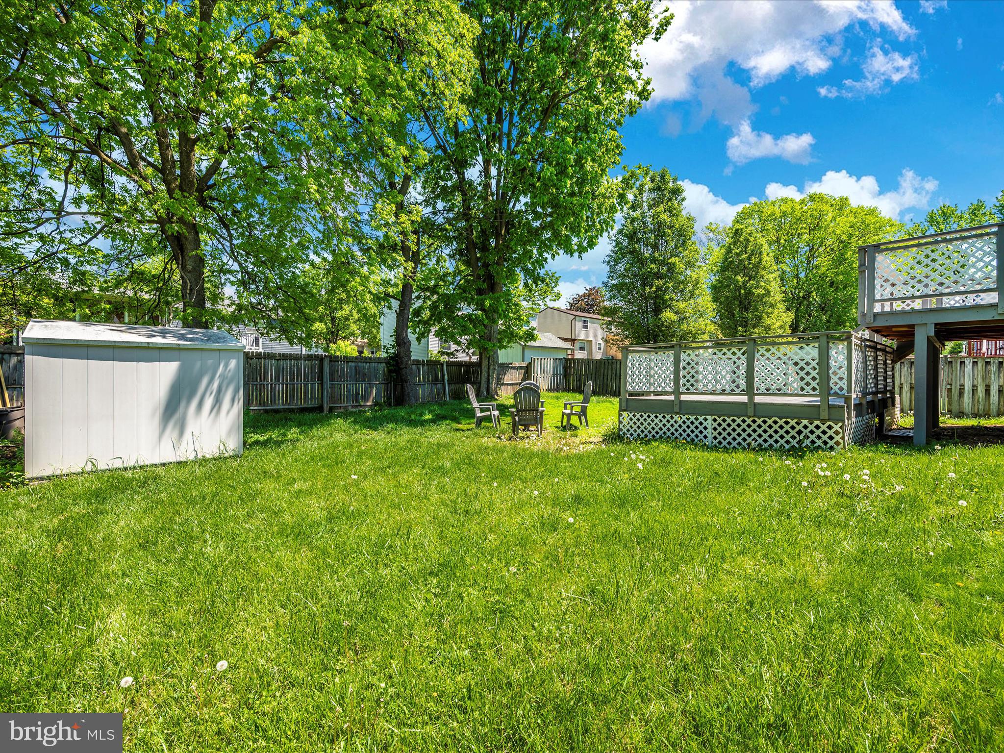 AMBER MEADOWS - Residential Lease