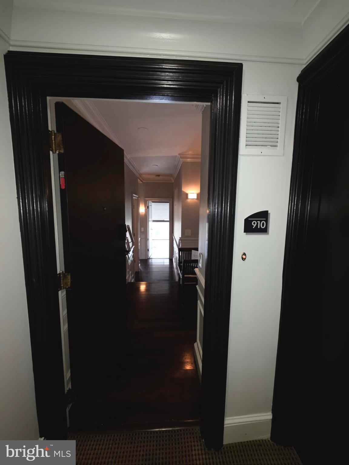 1200 23RD NW 910