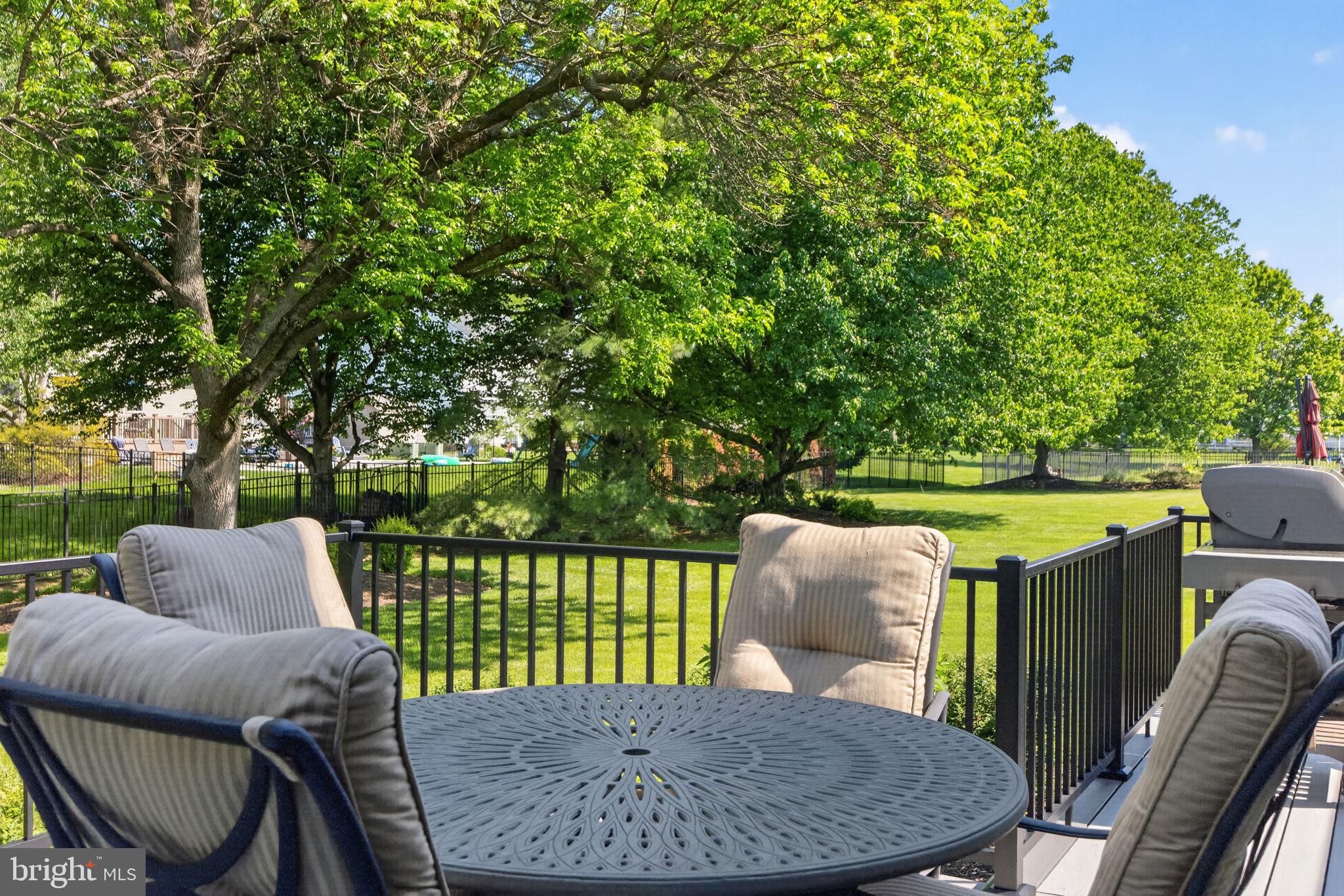 COLD SPRING HUNT - Residential
