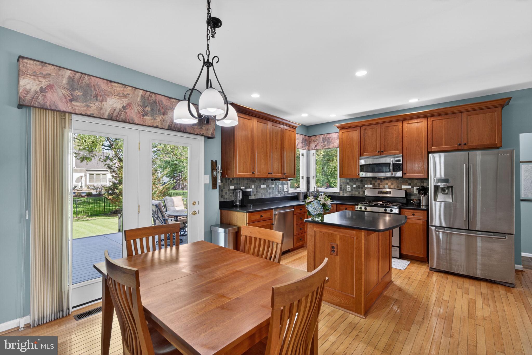 COLD SPRING HUNT - Residential