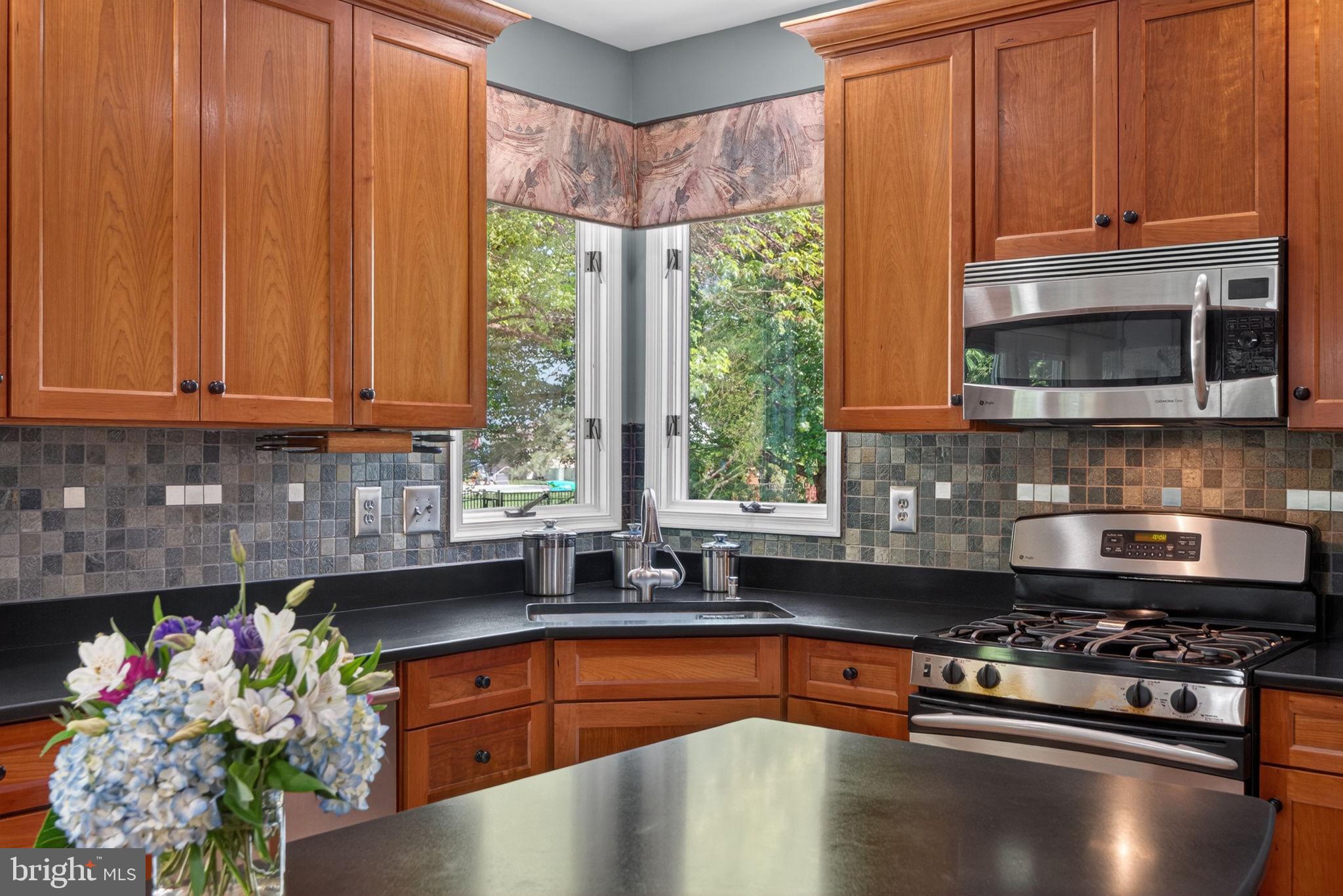 COLD SPRING HUNT - Residential