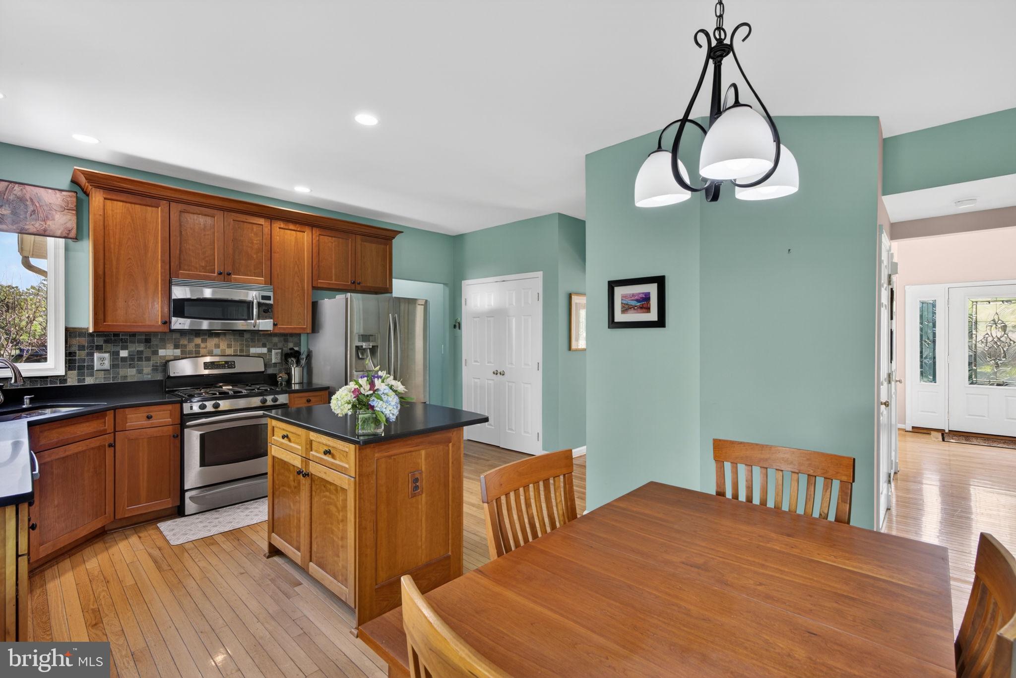 COLD SPRING HUNT - Residential