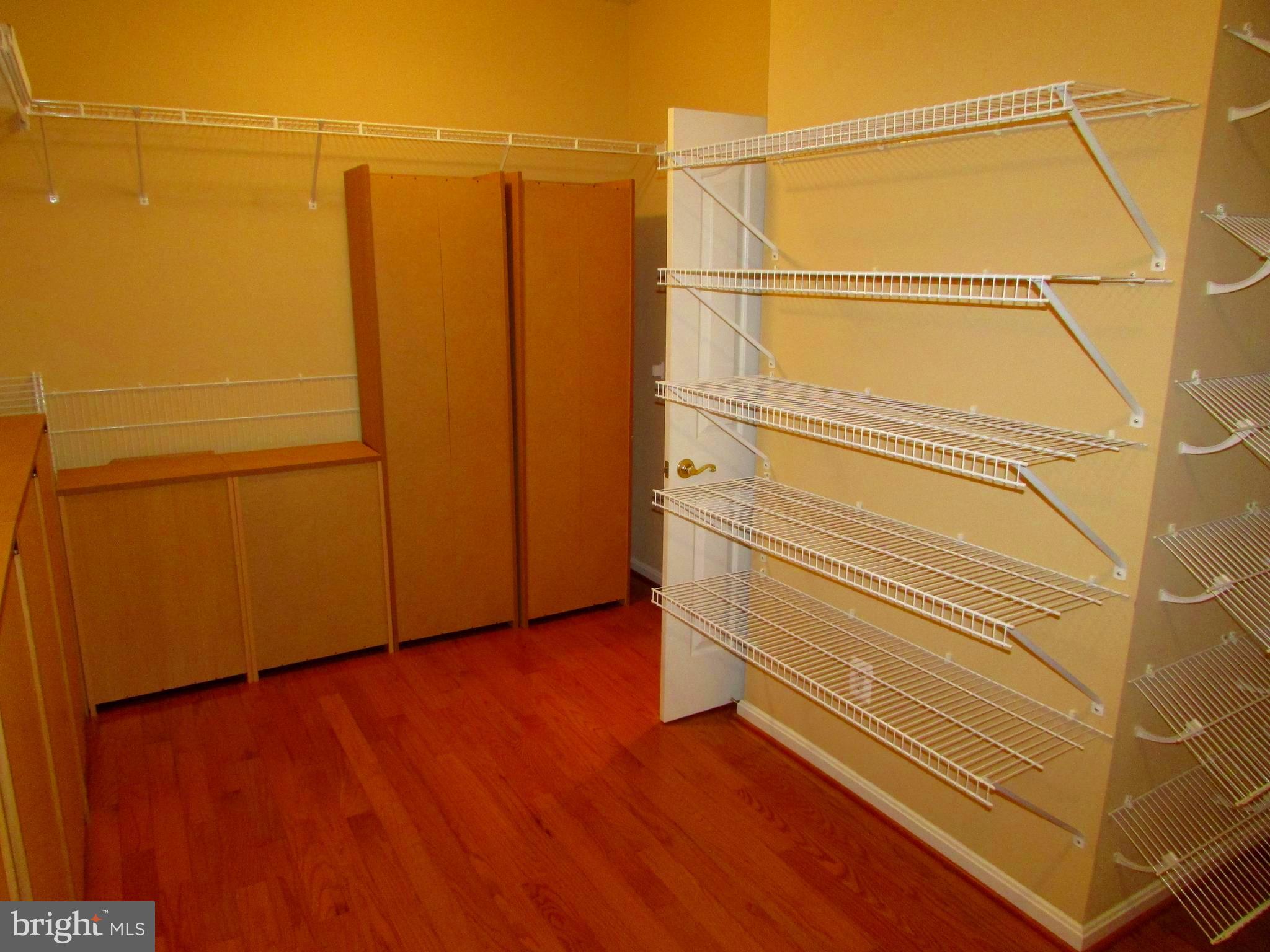 PRESTON'S ESTATES - Residential