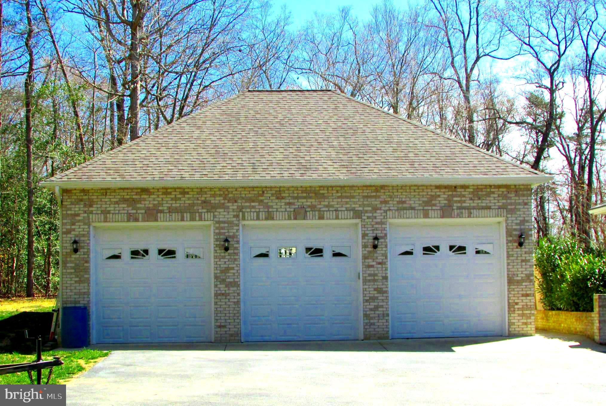 PRESTON'S ESTATES - Residential