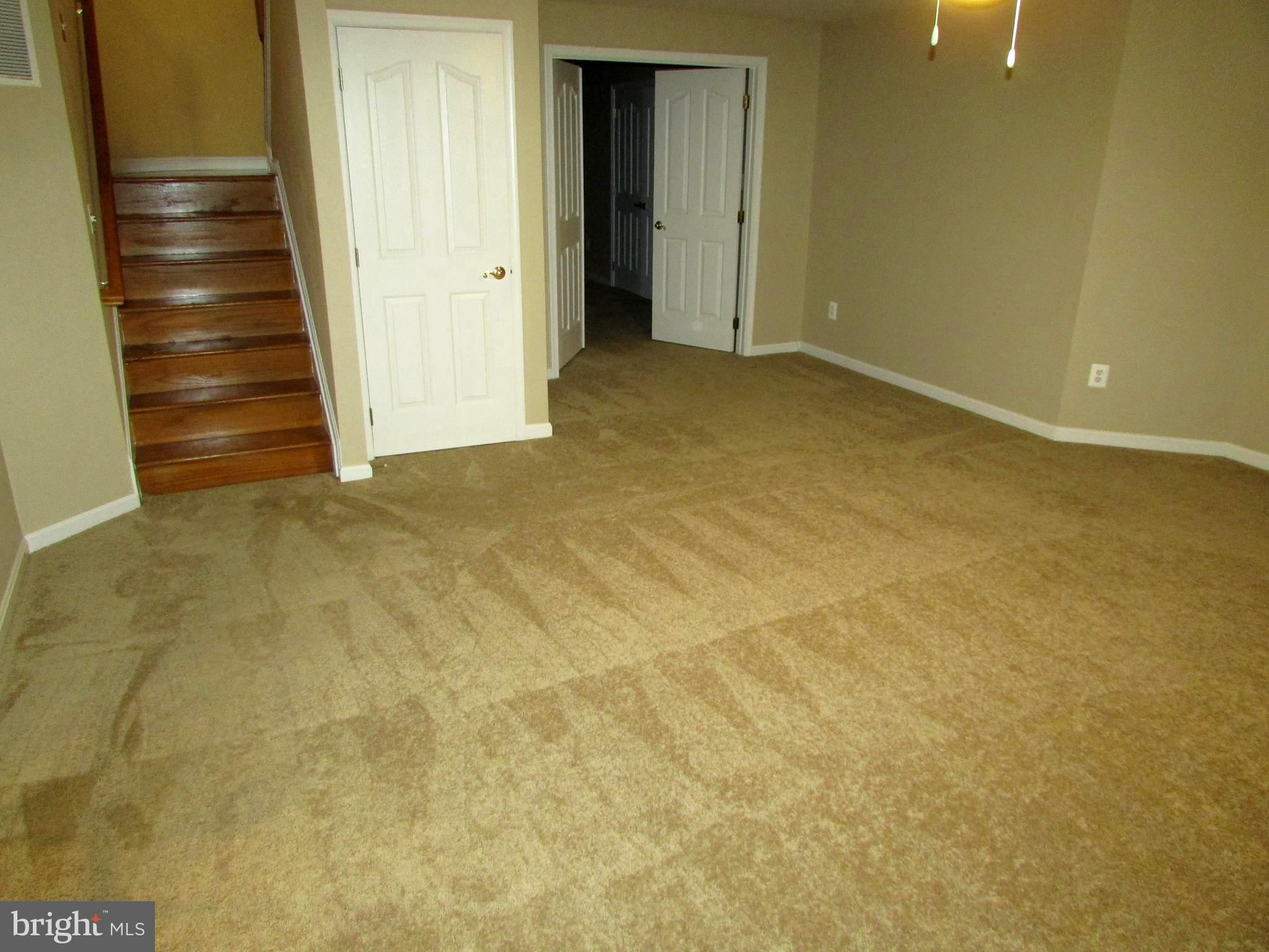 PRESTON'S ESTATES - Residential