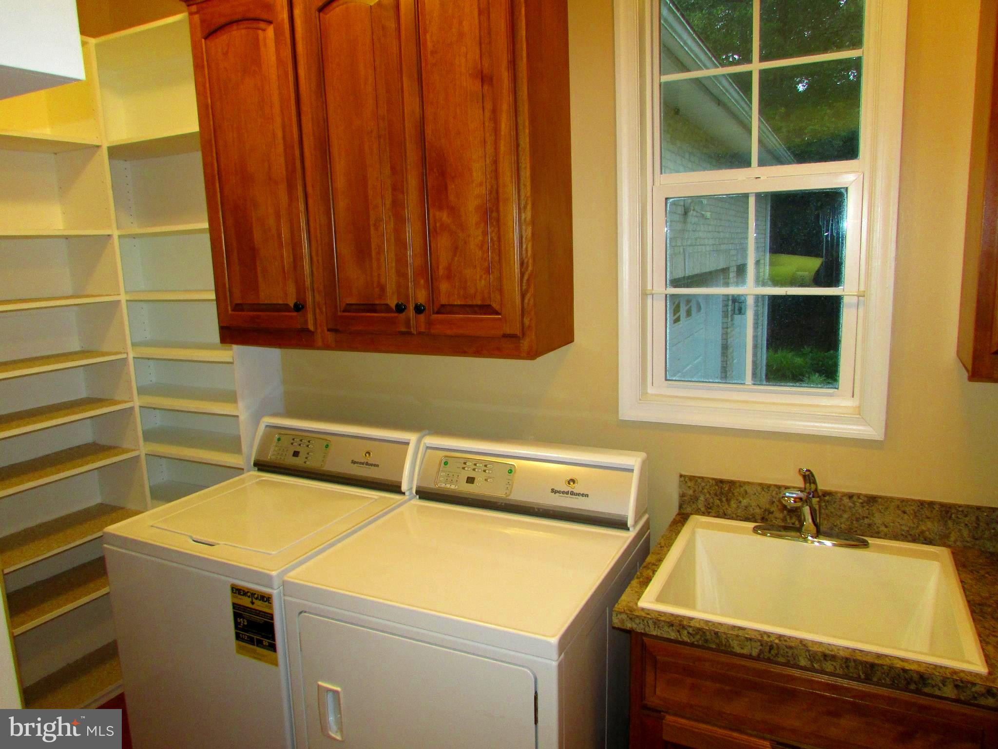 PRESTON'S ESTATES - Residential