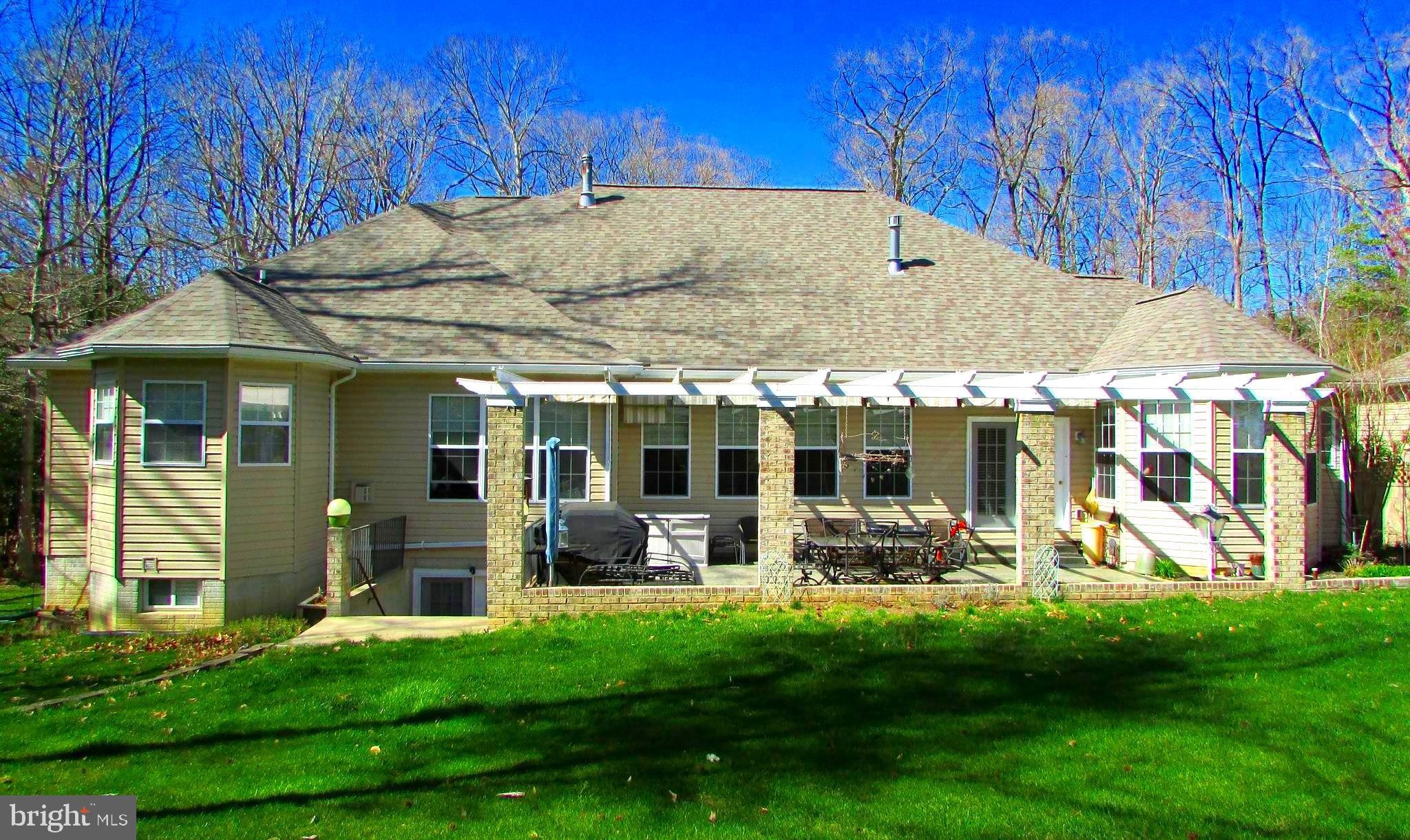 PRESTON'S ESTATES - Residential