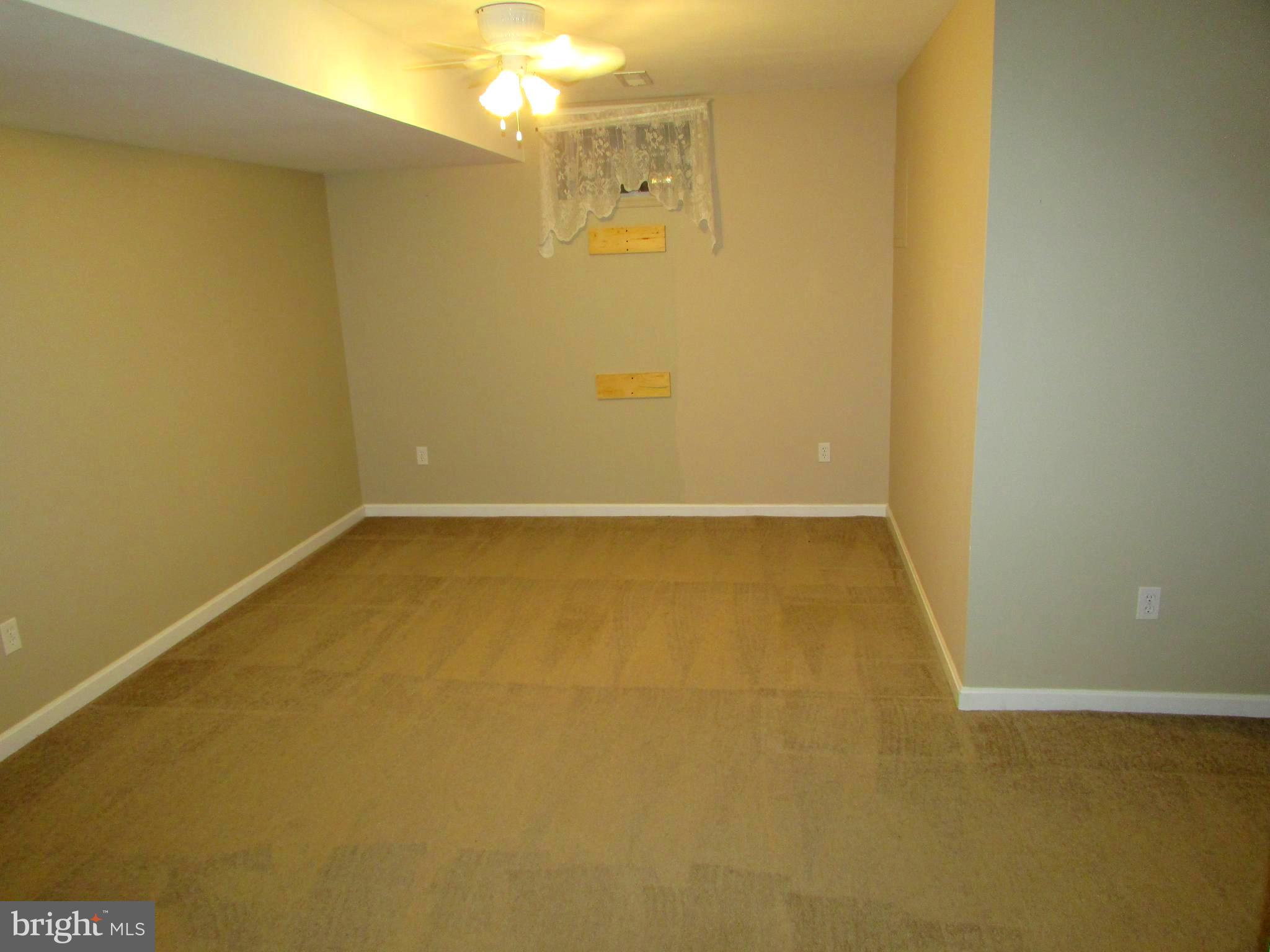 PRESTON'S ESTATES - Residential