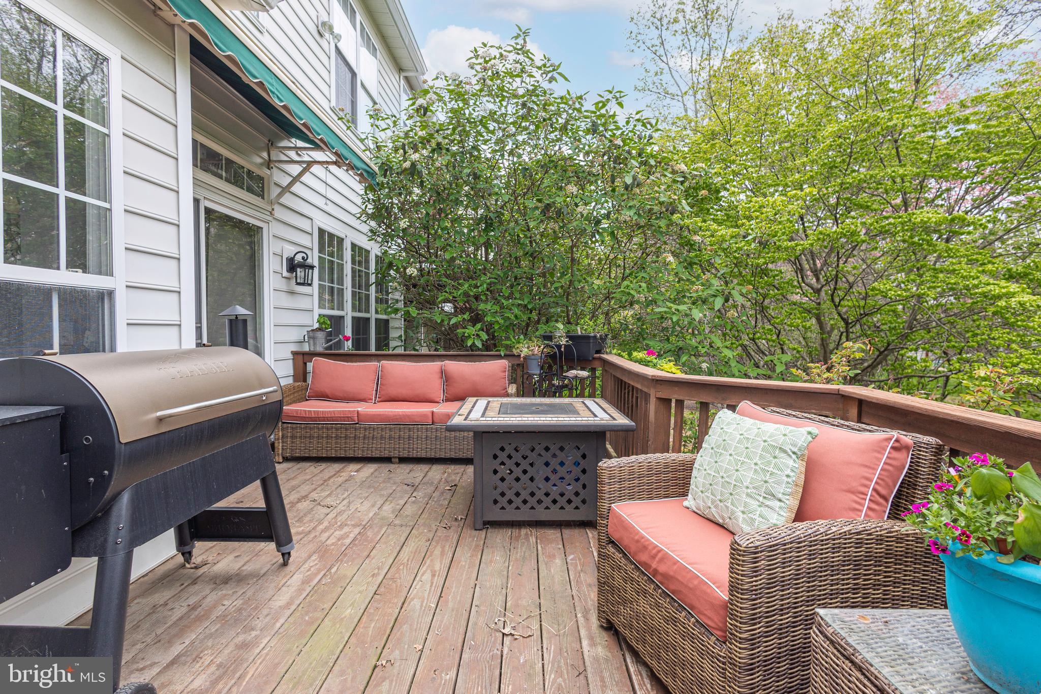 DOYLESTOWN STATION - Residential