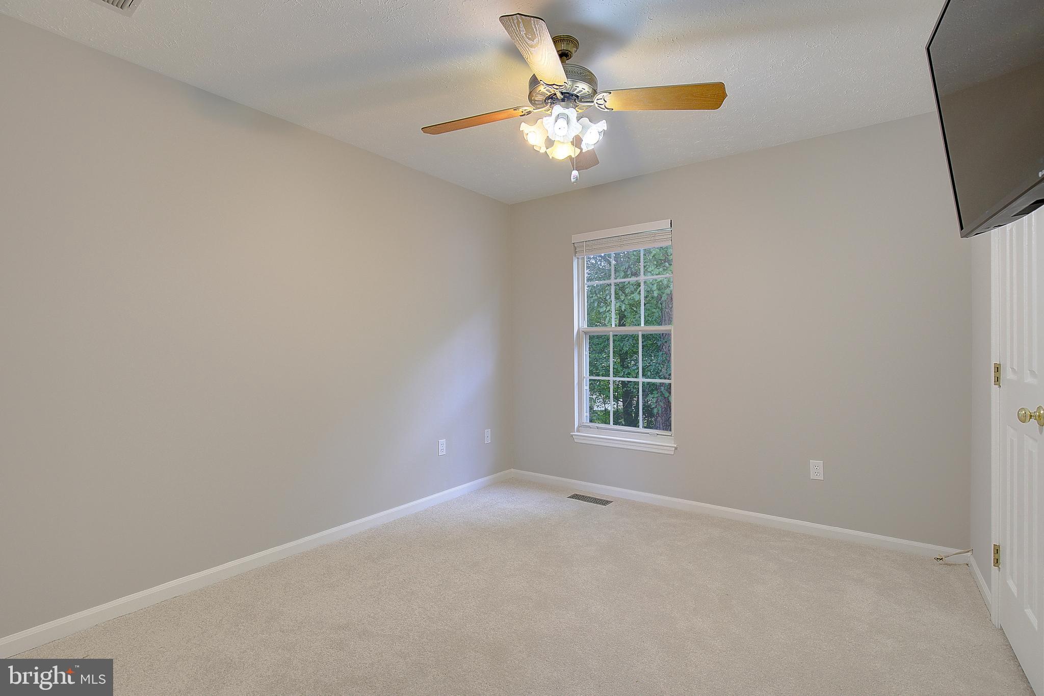 SPRINGFIELD MANOR - Residential