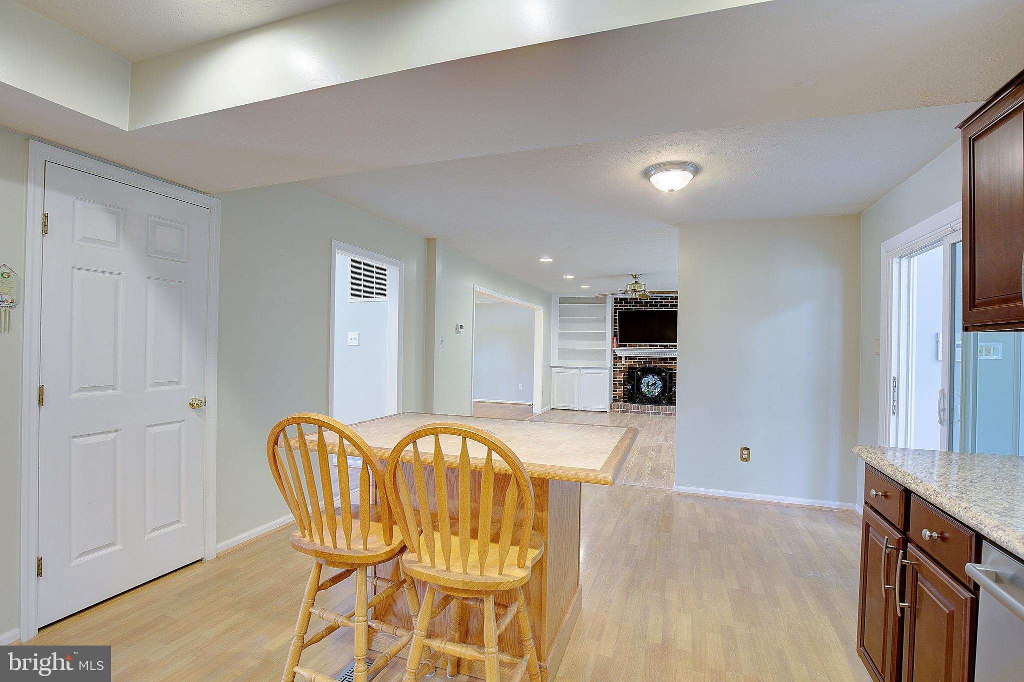 SPRINGFIELD MANOR - Residential