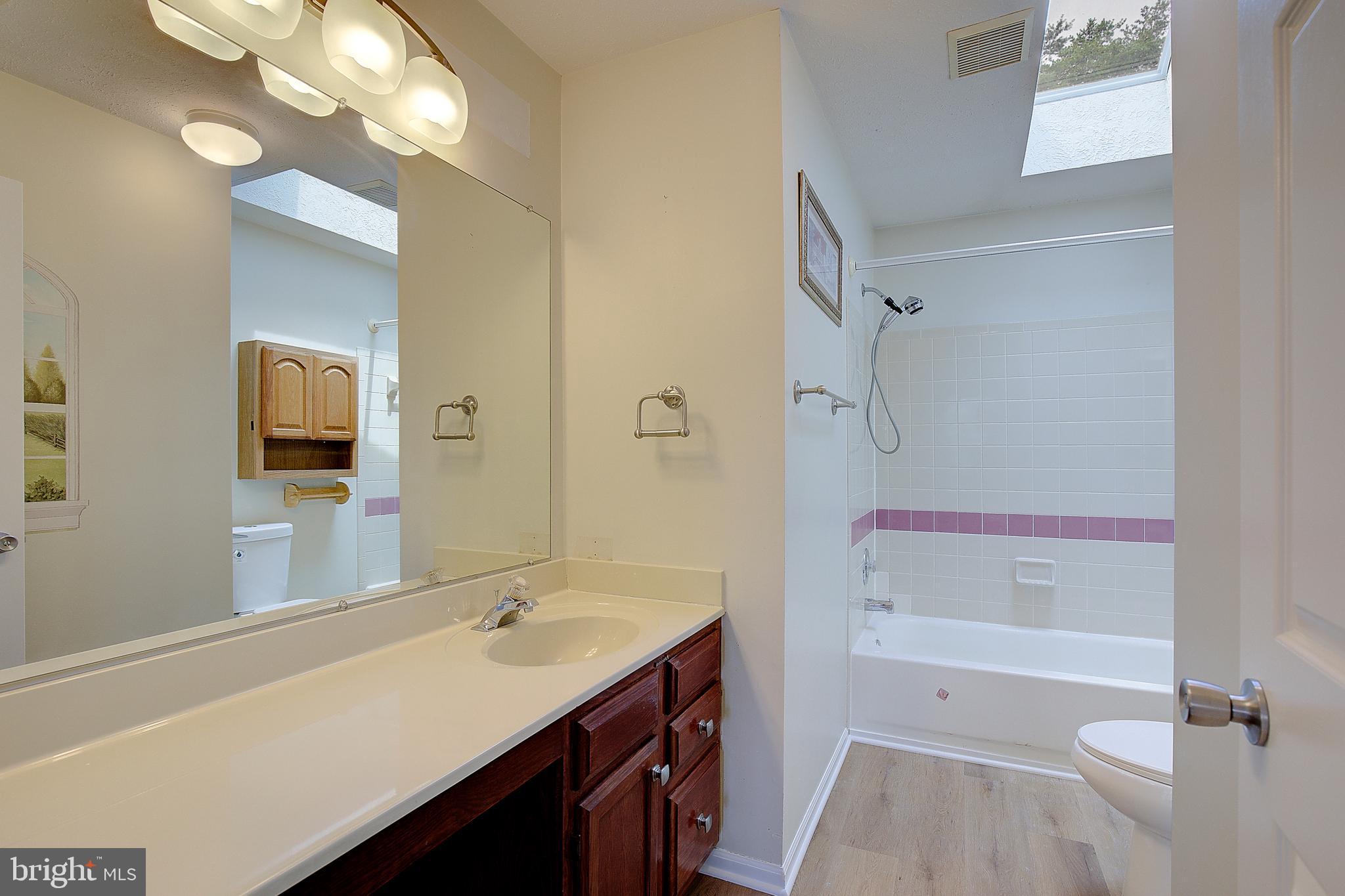 SPRINGFIELD MANOR - Residential