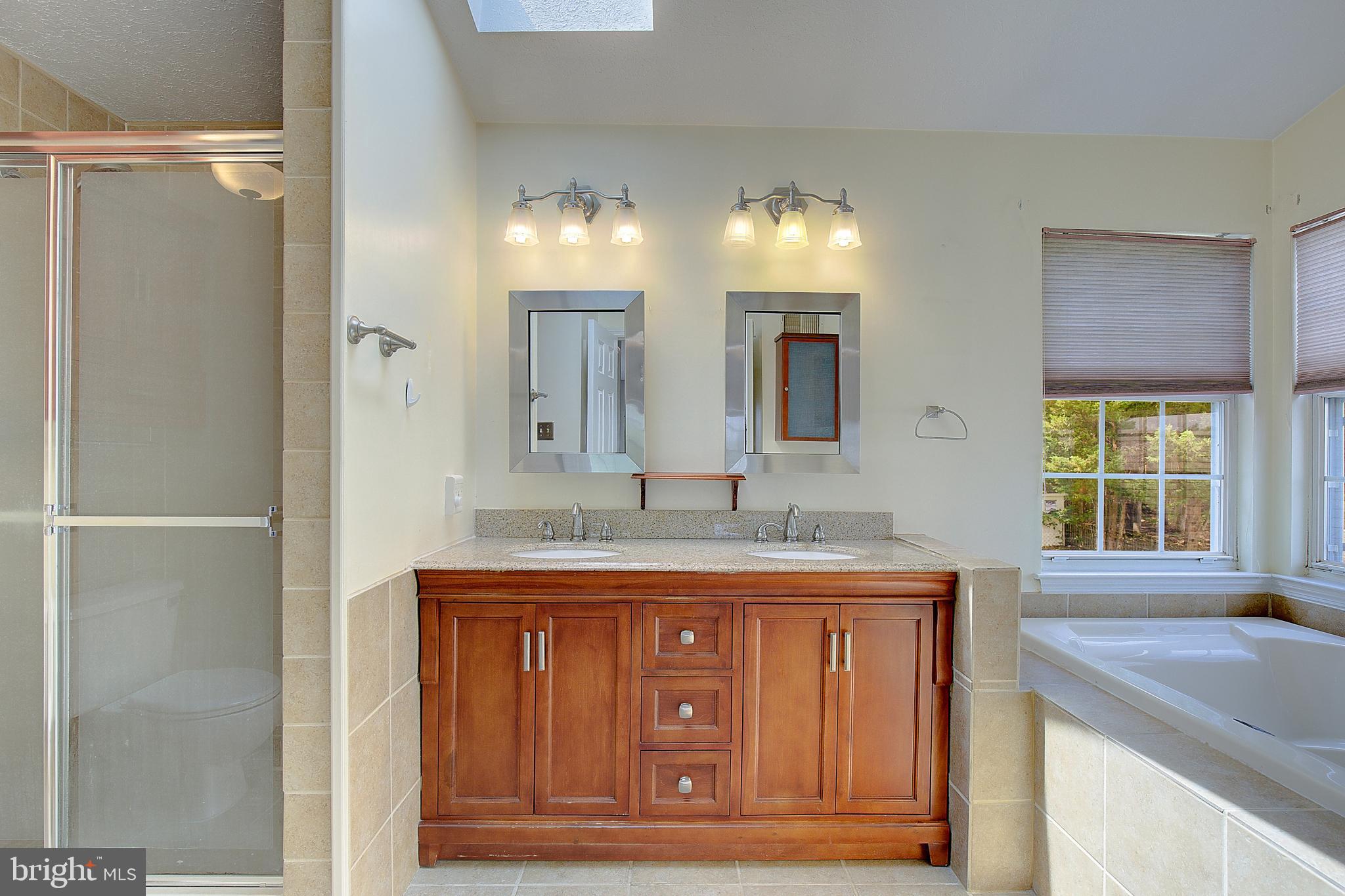 SPRINGFIELD MANOR - Residential