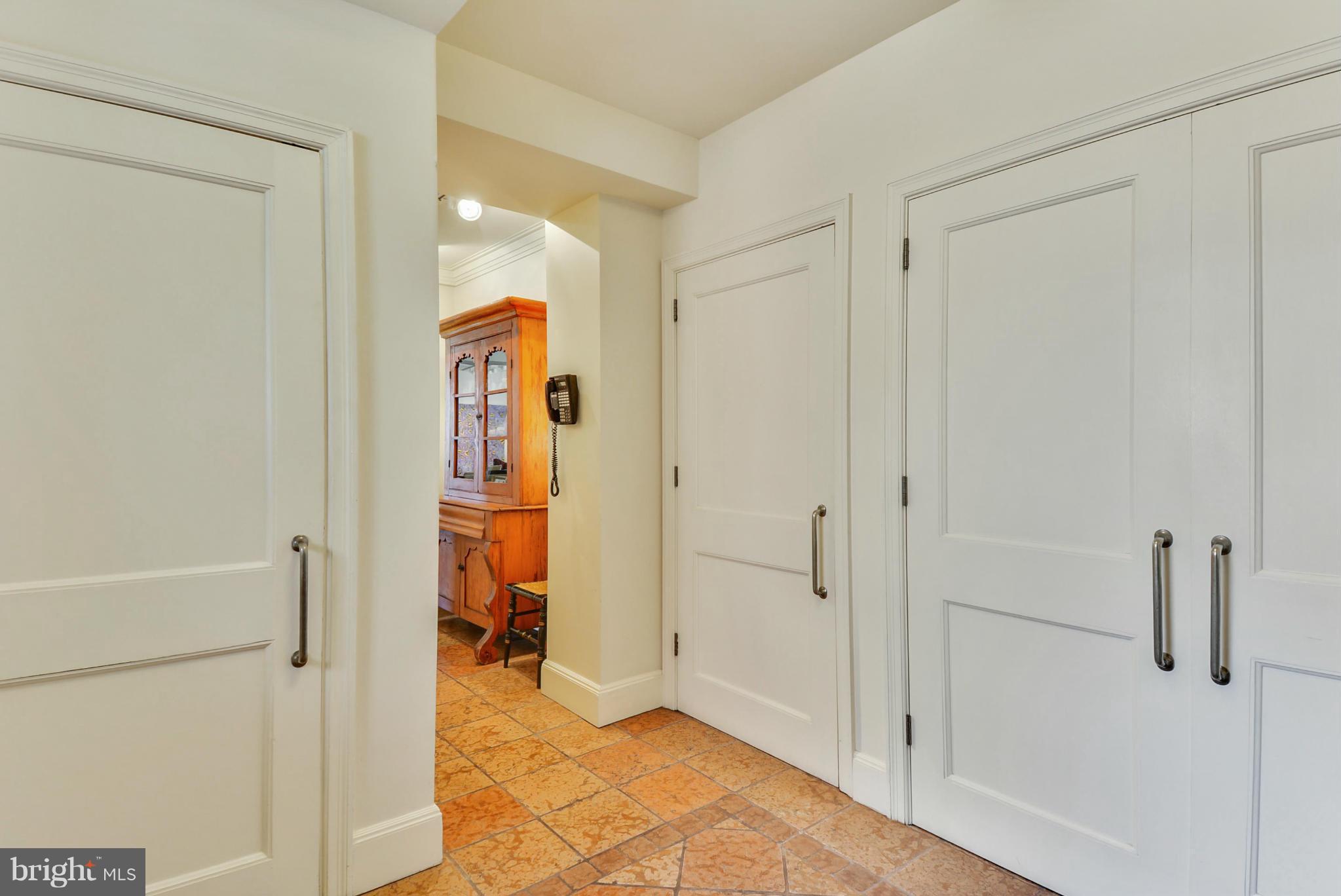 GUILFORD - Residential