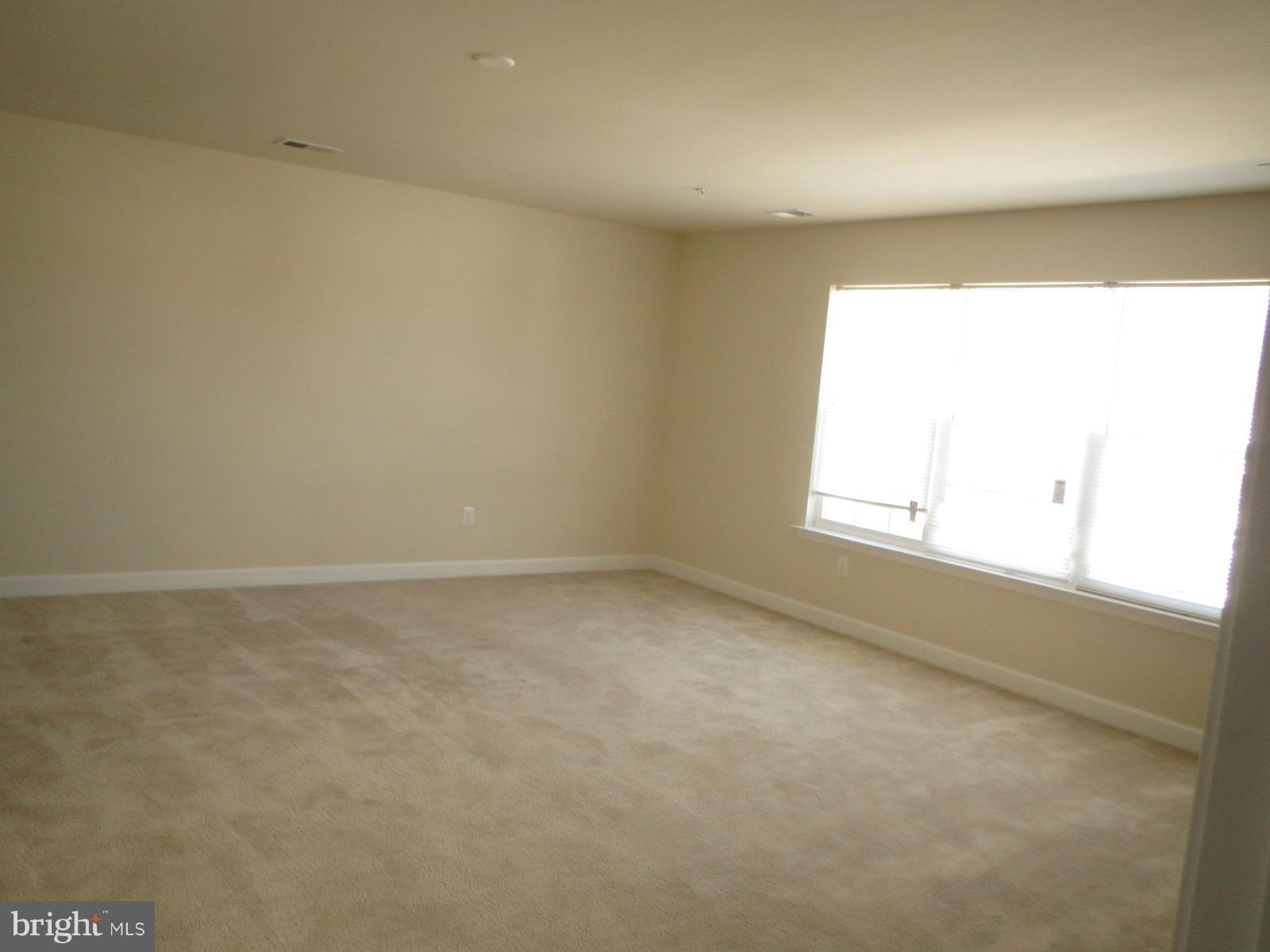 GREENBRIER - Residential