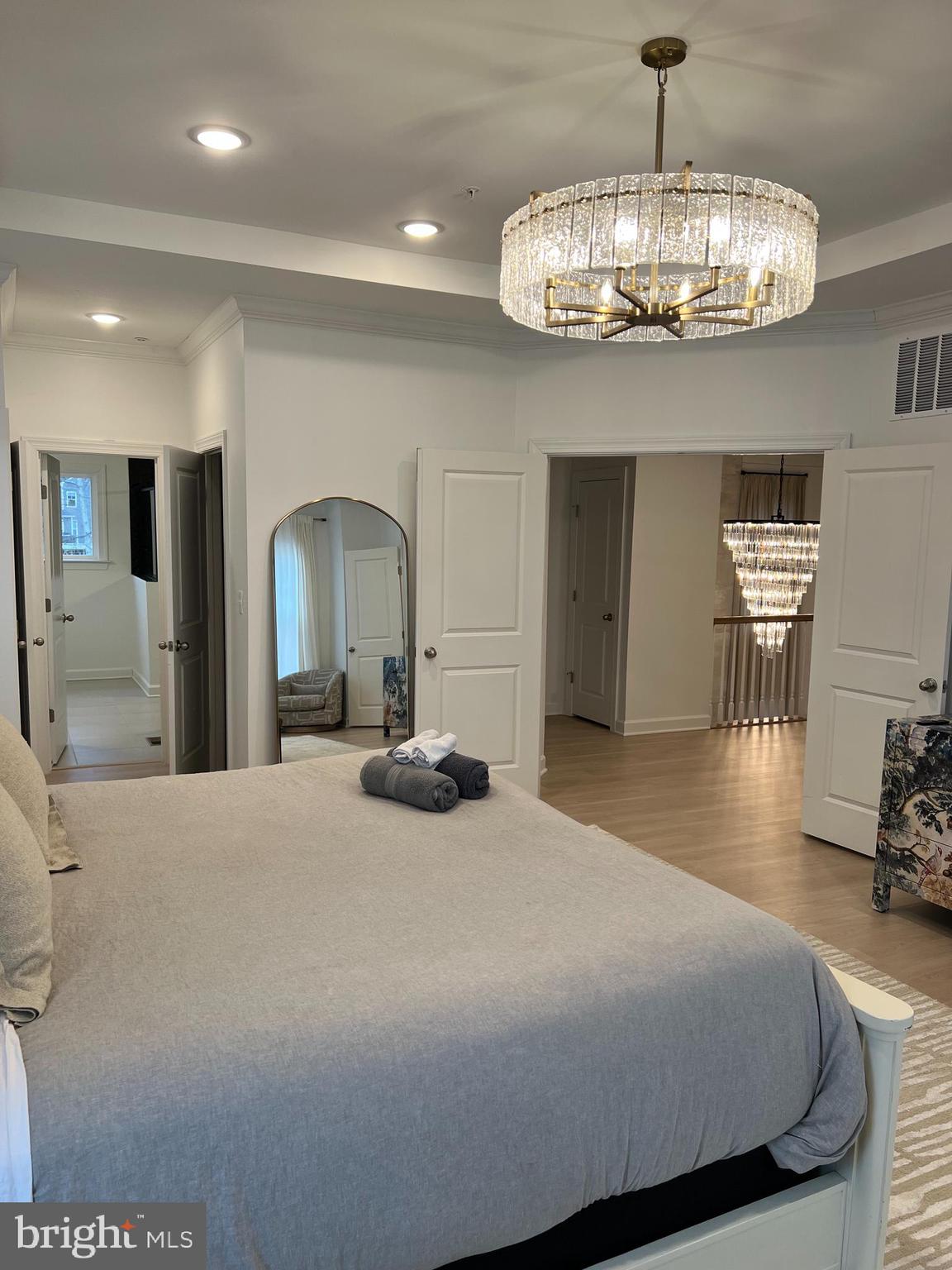 GLENN DALE - Residential Lease