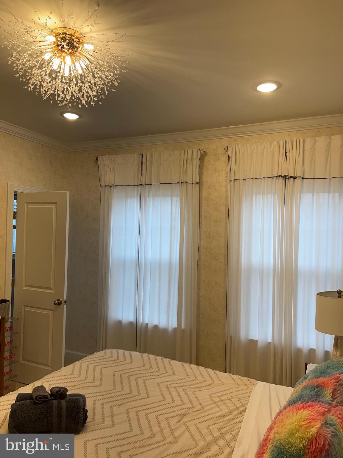 GLENN DALE - Residential Lease