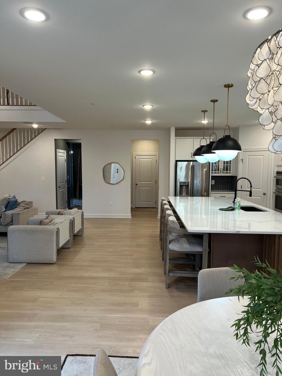 GLENN DALE - Residential Lease