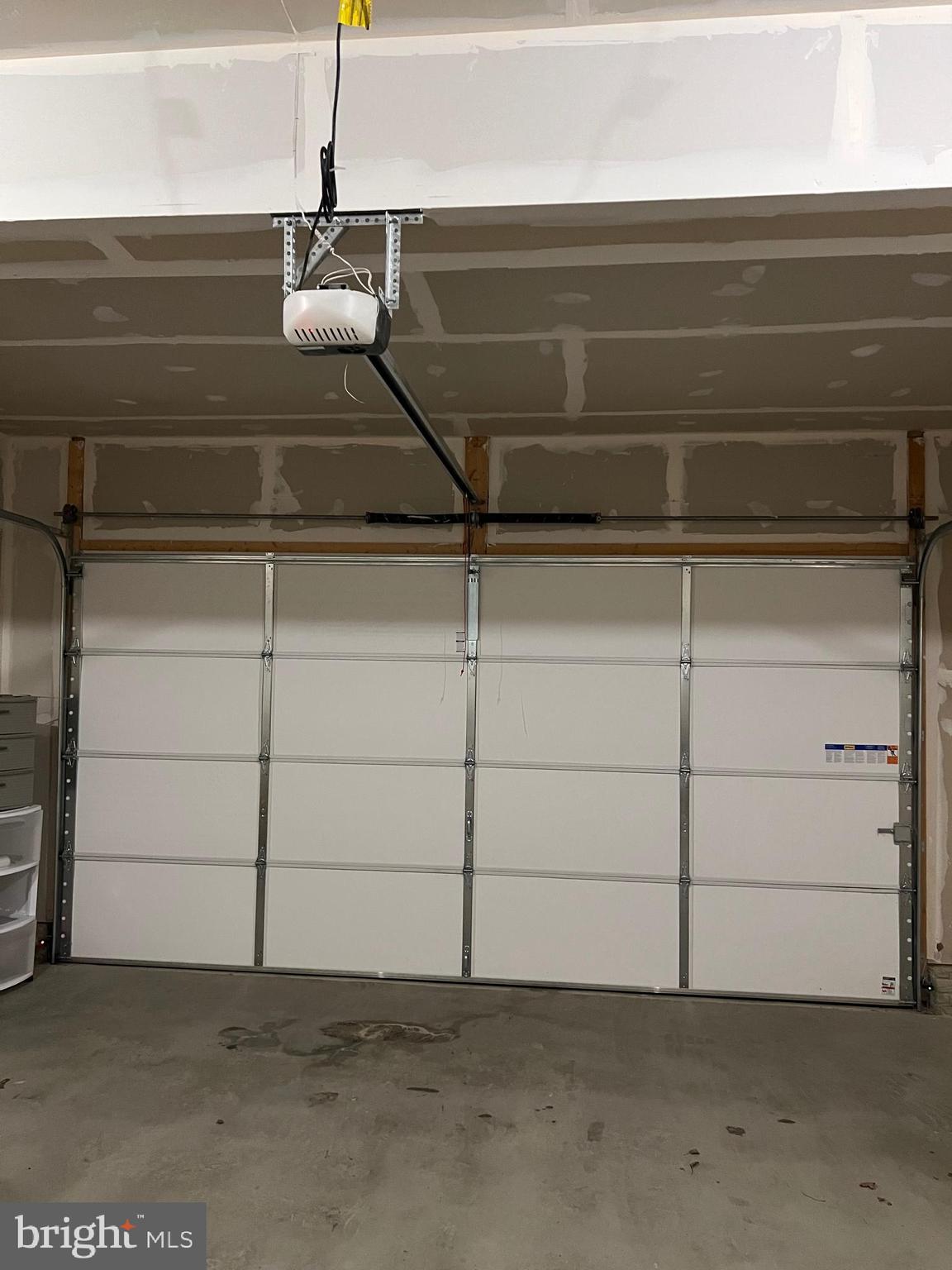 GLENN DALE - Residential Lease