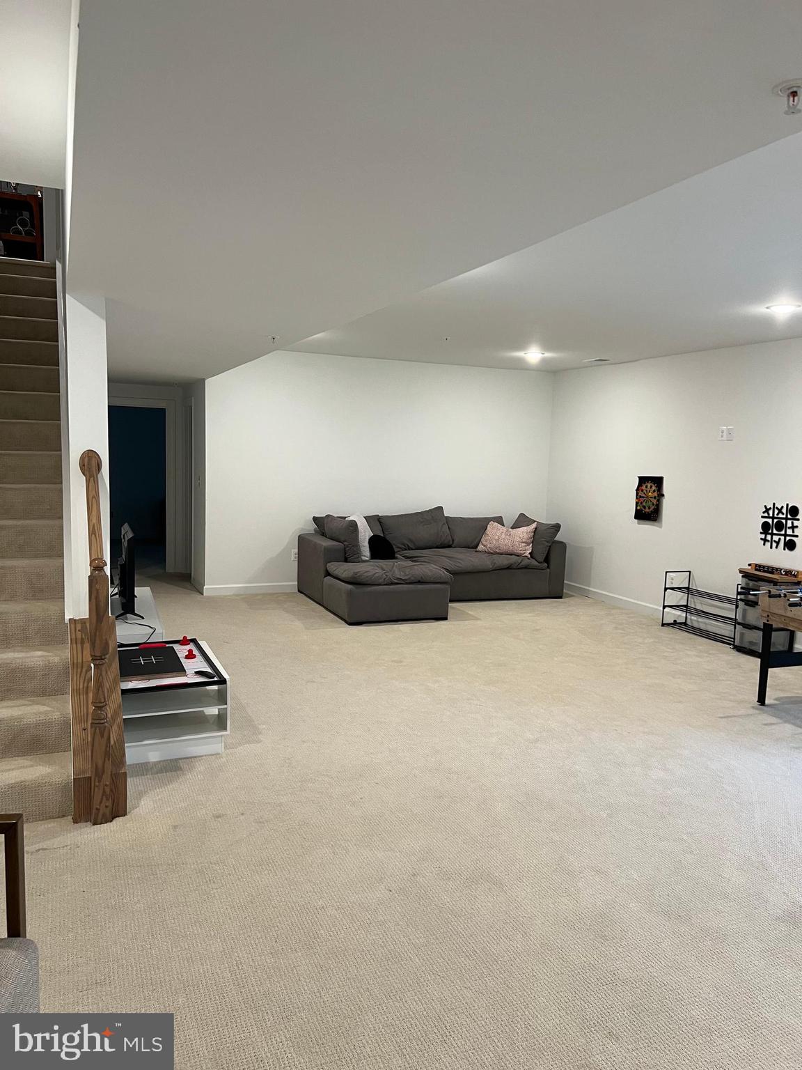 GLENN DALE - Residential Lease