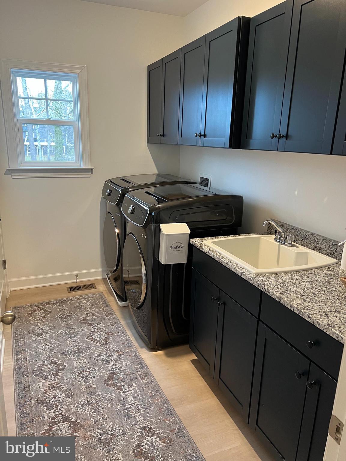 GLENN DALE - Residential Lease