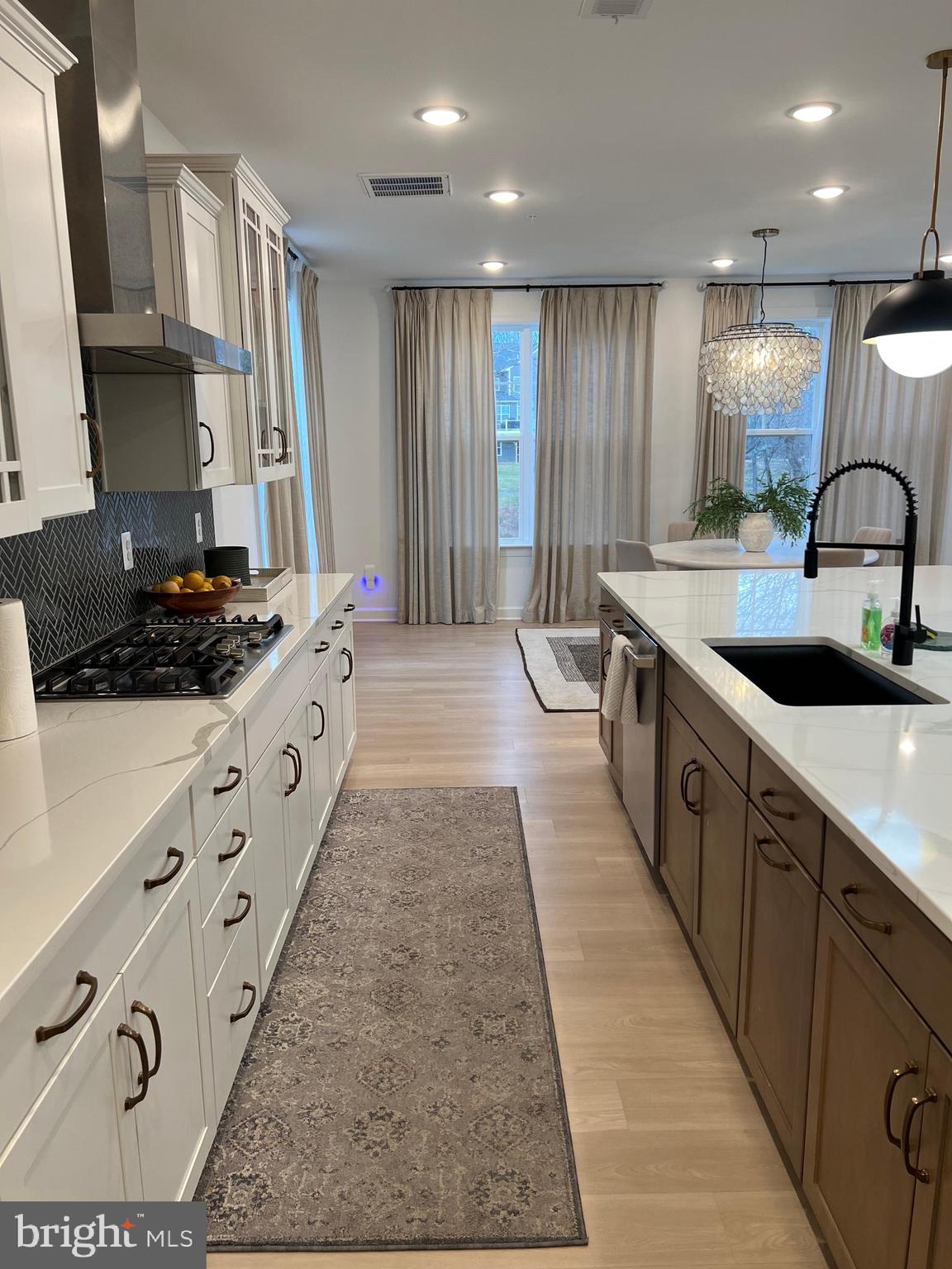 GLENN DALE - Residential Lease