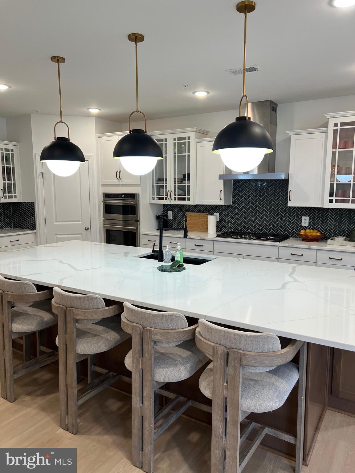 GLENN DALE - Residential Lease