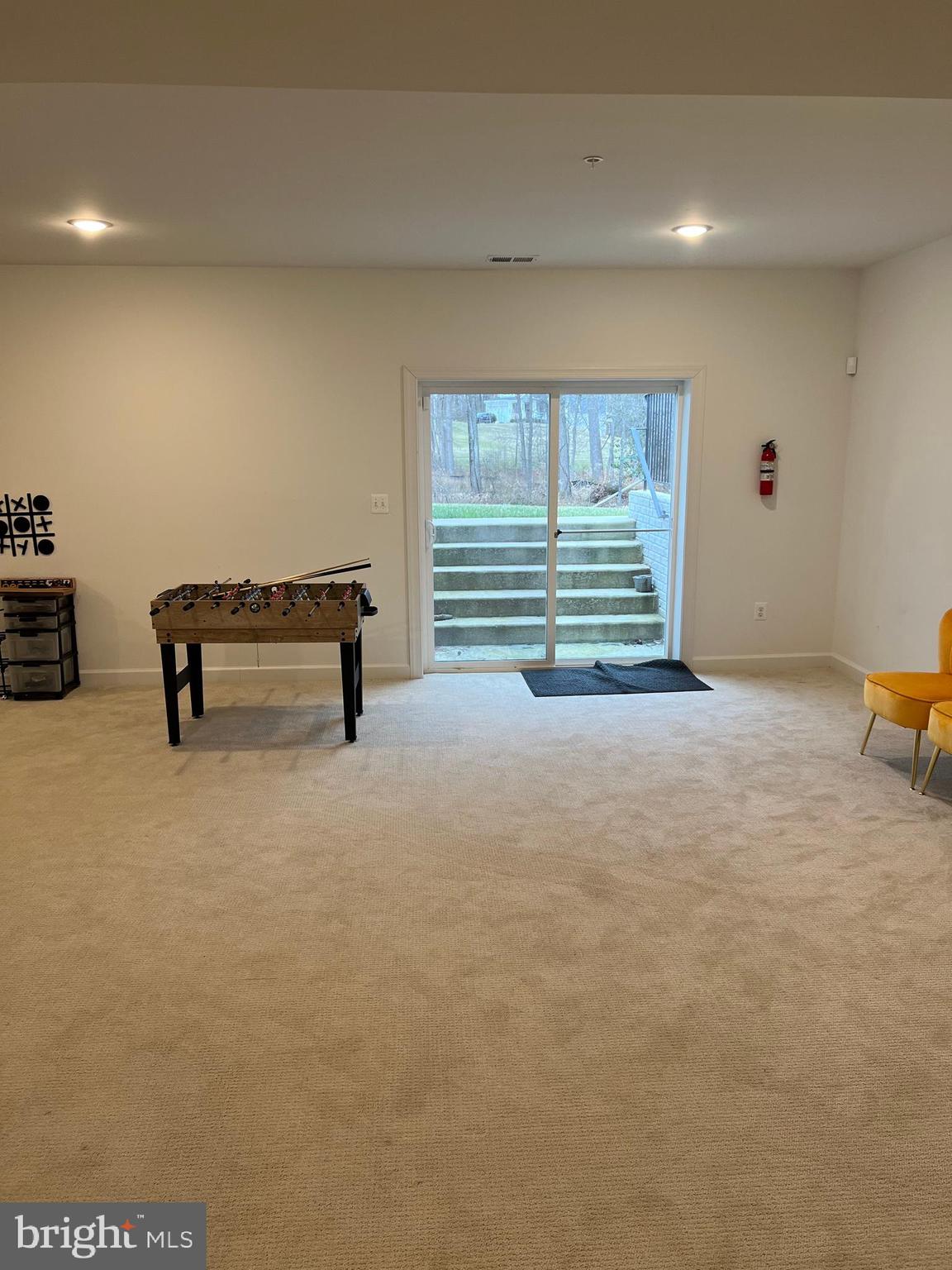 GLENN DALE - Residential Lease