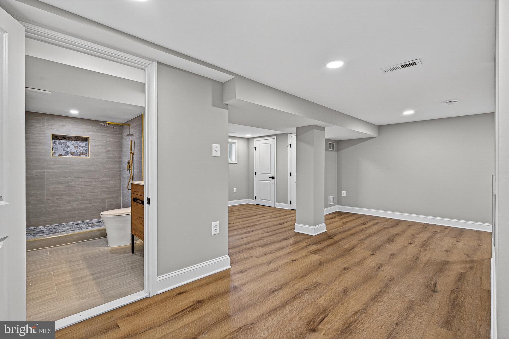 WESTFIELD - Residential