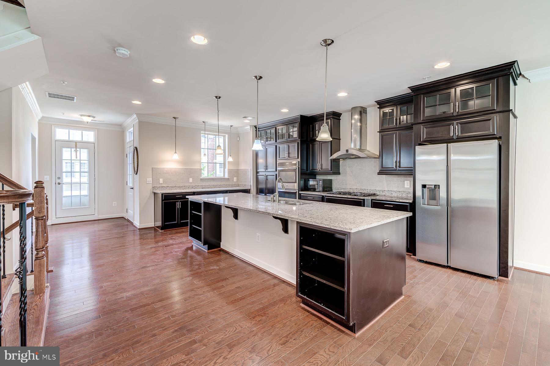 POTOMAC OVERLOOK AT NATIONAL HARBOR - Residential Lease