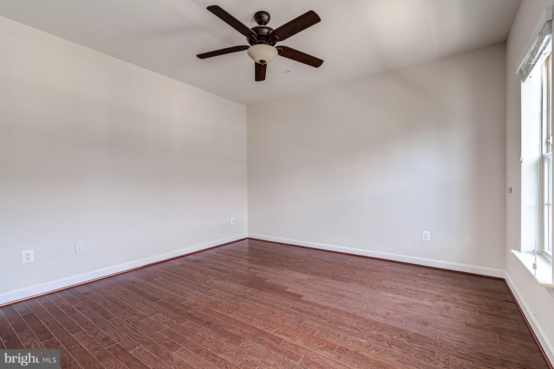 POTOMAC OVERLOOK AT NATIONAL HARBOR - Residential Lease