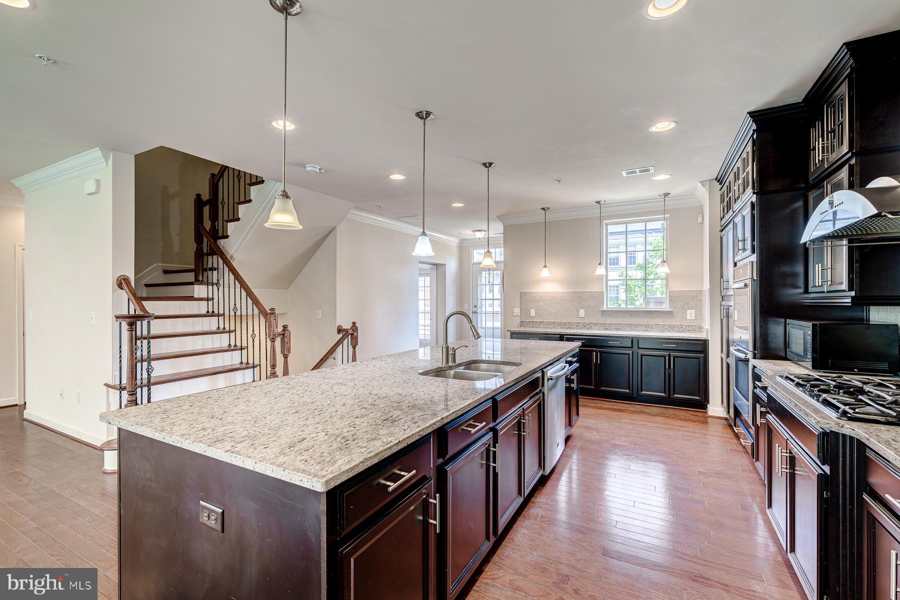 POTOMAC OVERLOOK AT NATIONAL HARBOR - Residential Lease